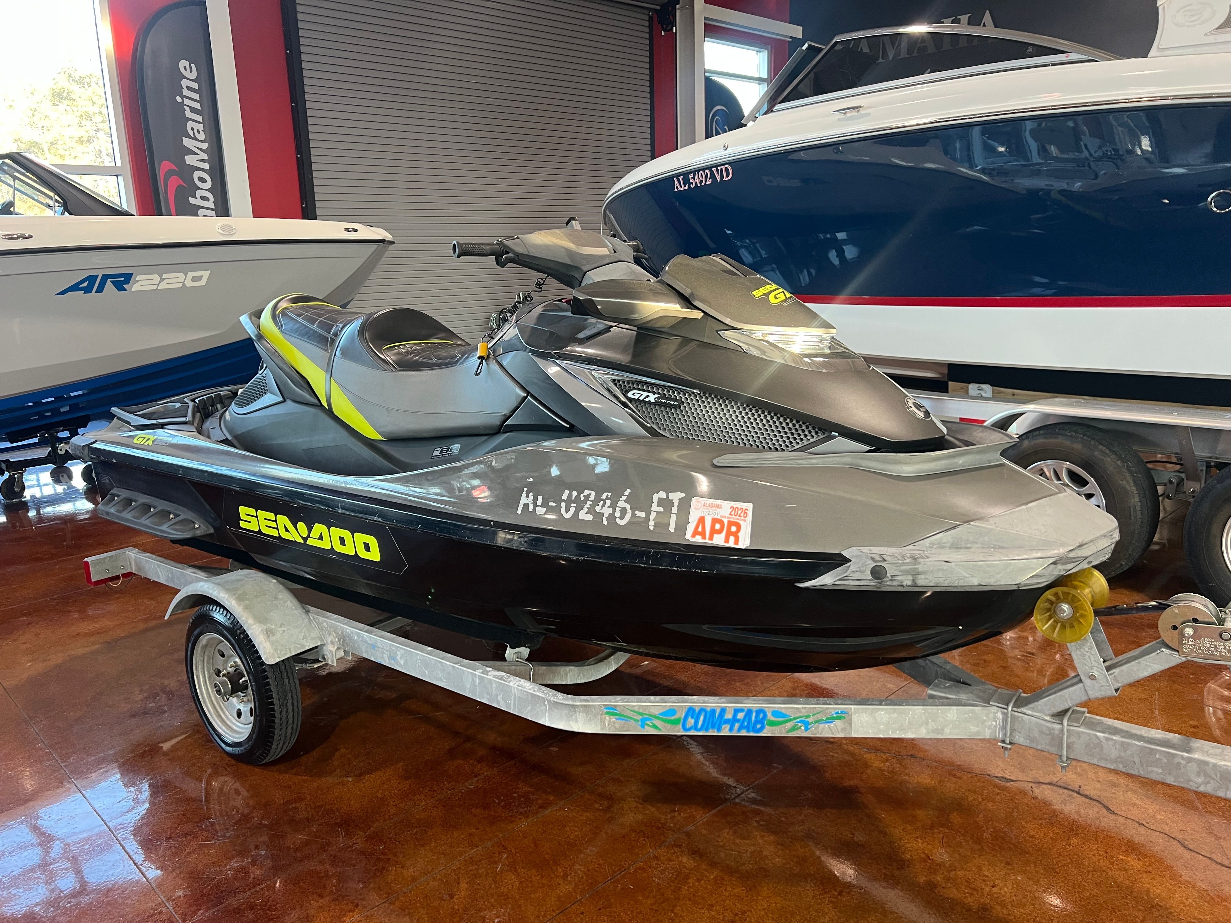 2015 Sea-Doo GTX Limited iS 260