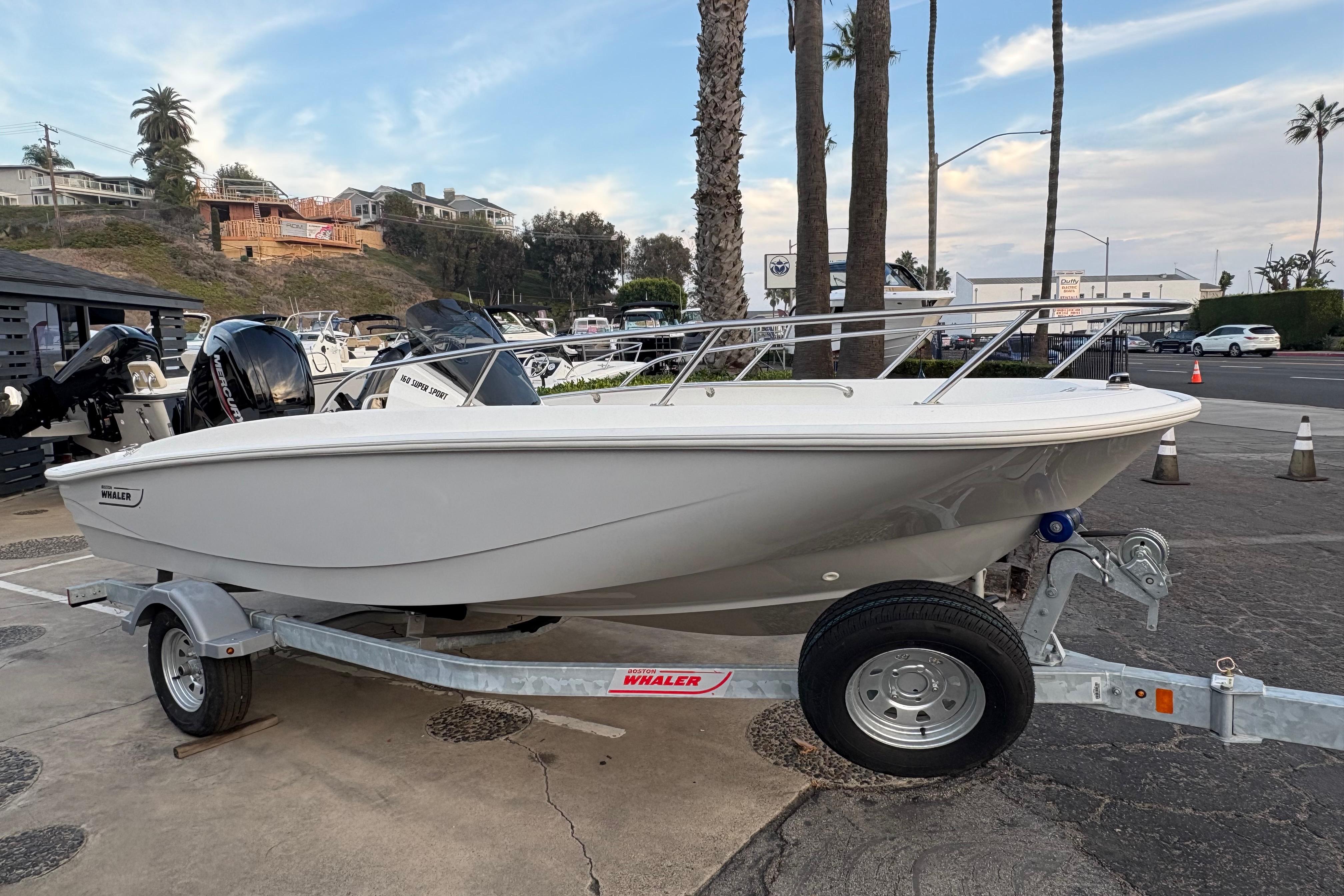 2025 Boston Whaler 160 Super Sport