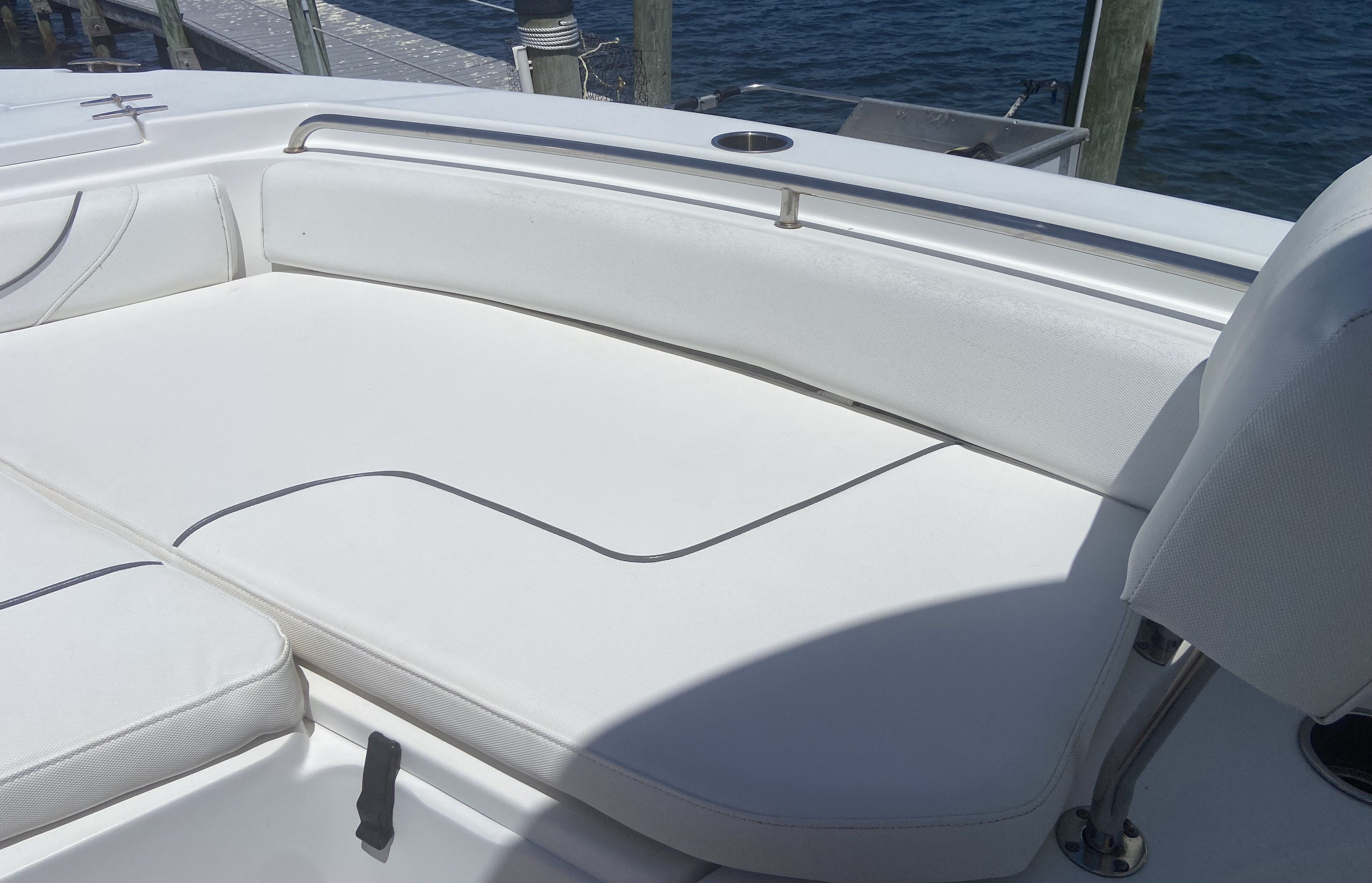 2017 Sea Hunt Ultra 225 - 5