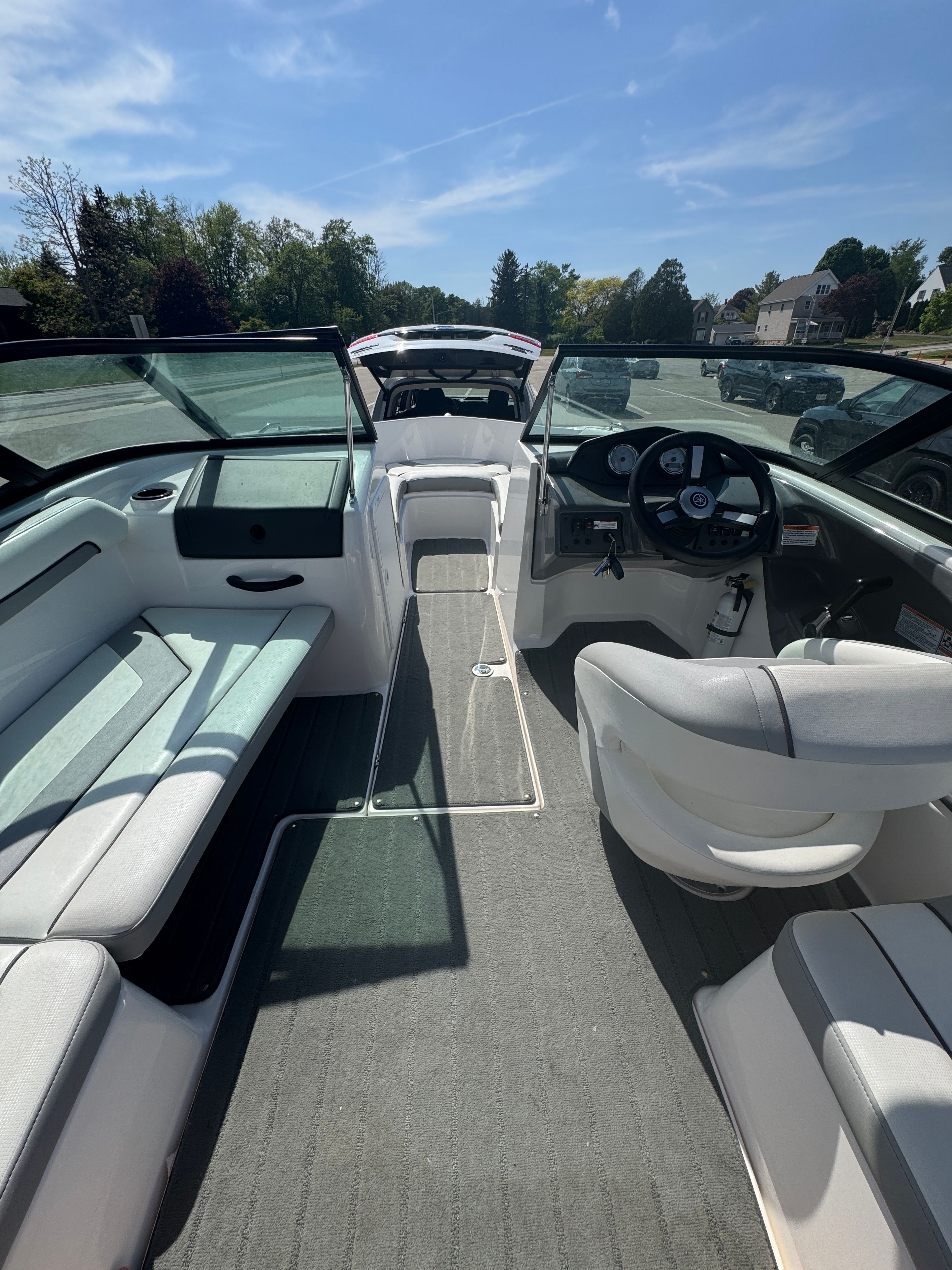 2018 Yamaha Boats AR190 - 9