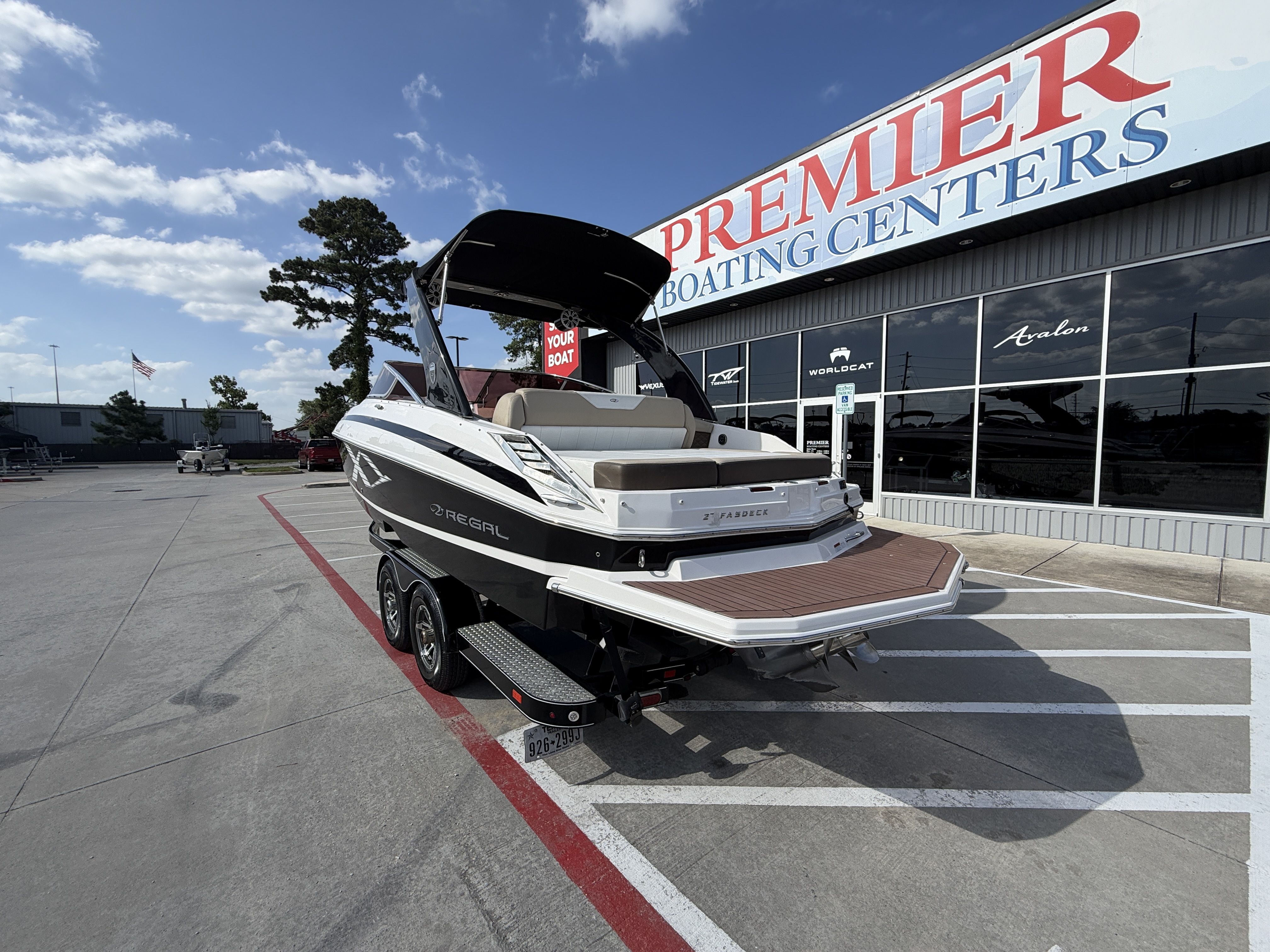 2013 Regal 27 FAST DECK - 10