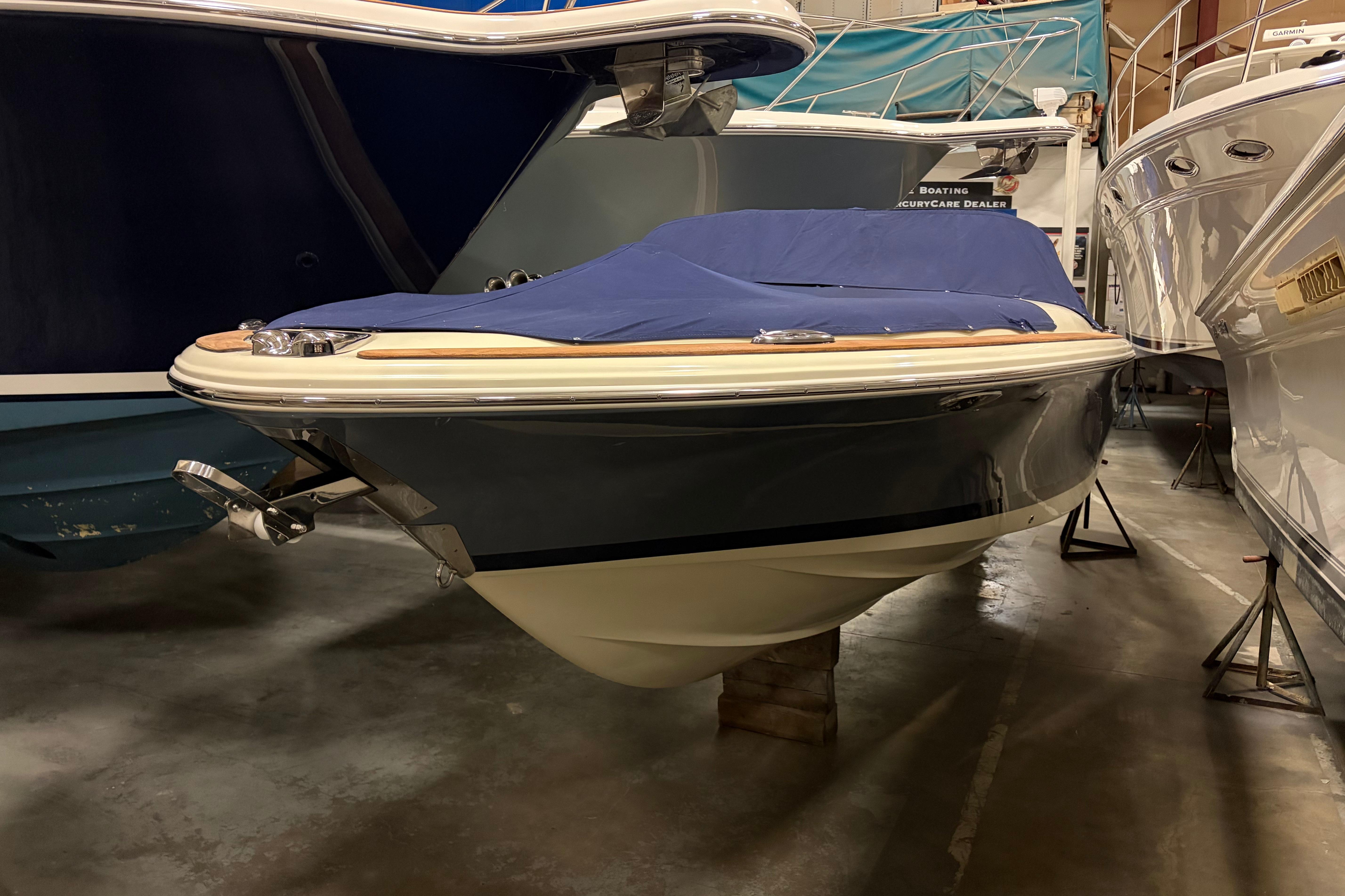 2020 Chris-Craft Launch 28 GT