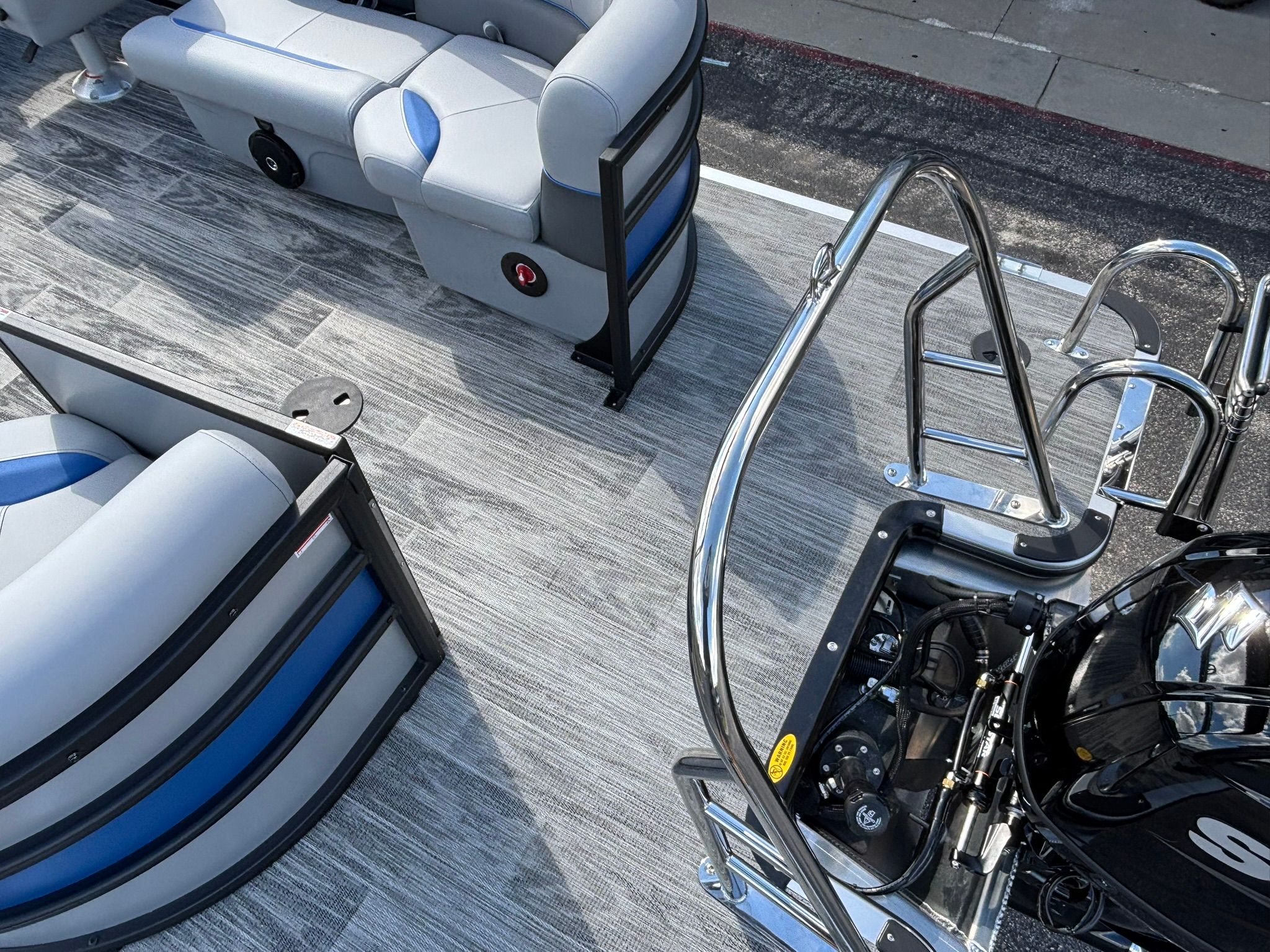 2027 Bentley Pontoons 223 Bolt - 33