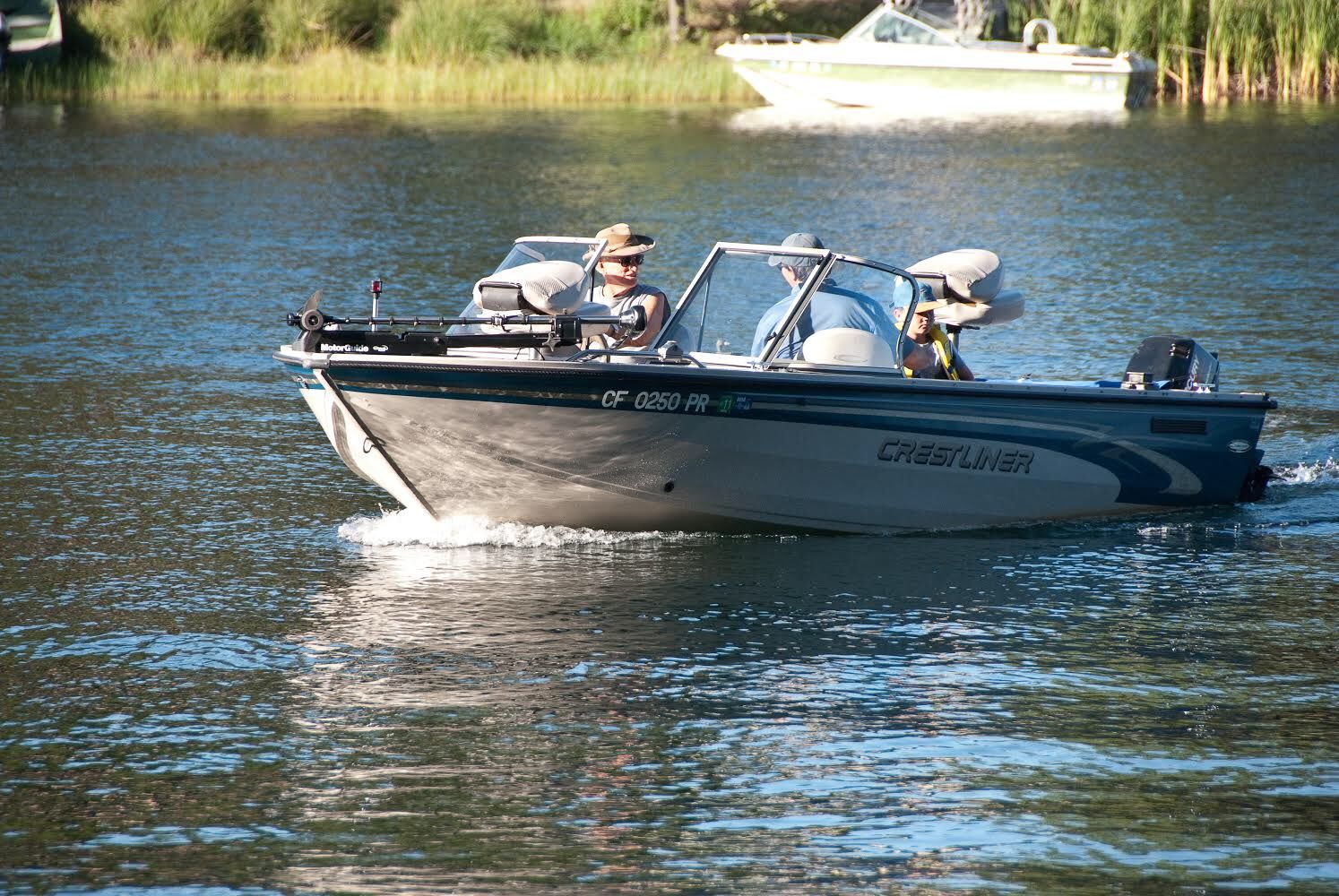 2000 Crestliner Sportfish 1850 - 2