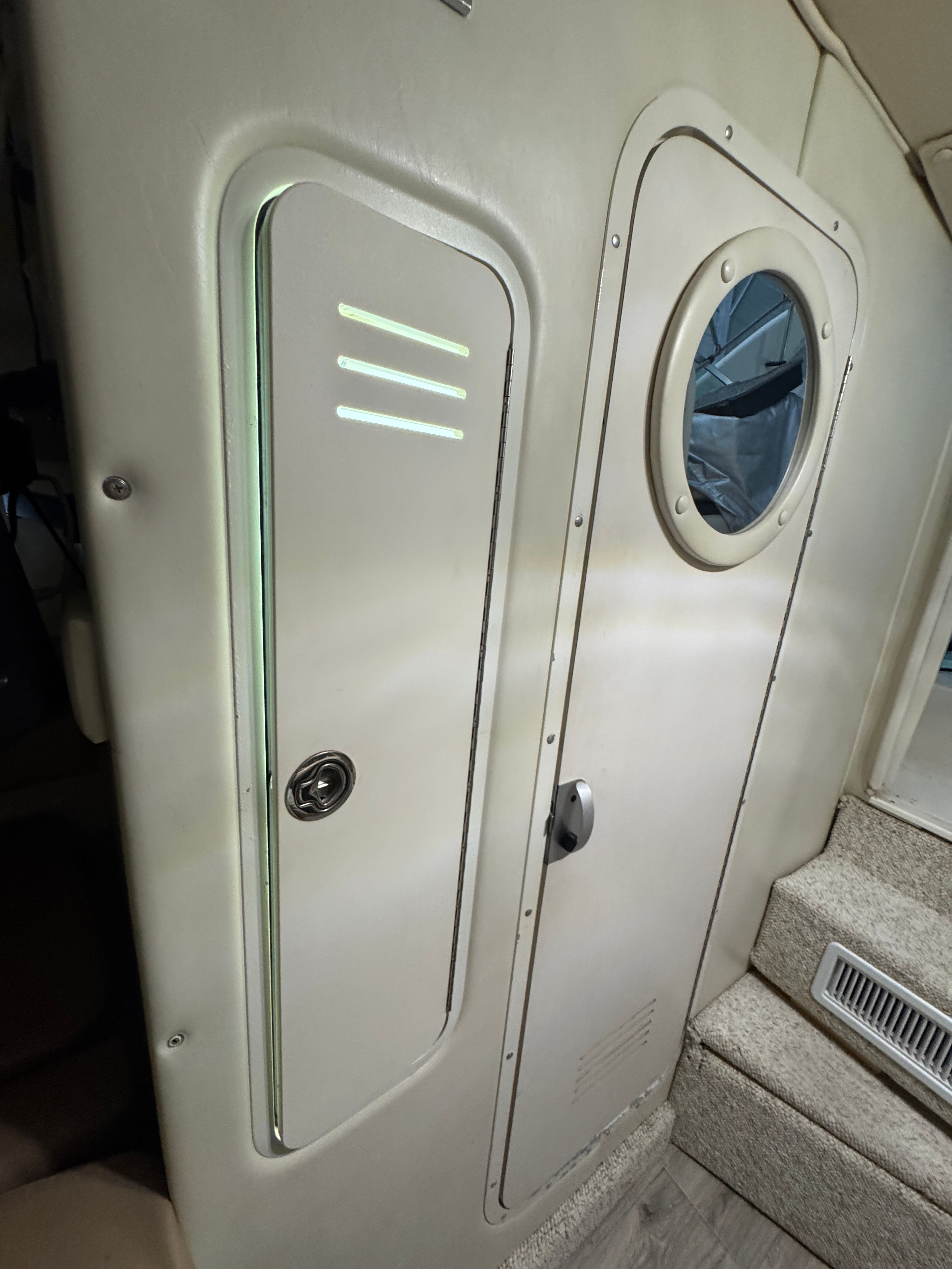 2000 Rinker Fiesta Vee 270 - 17
