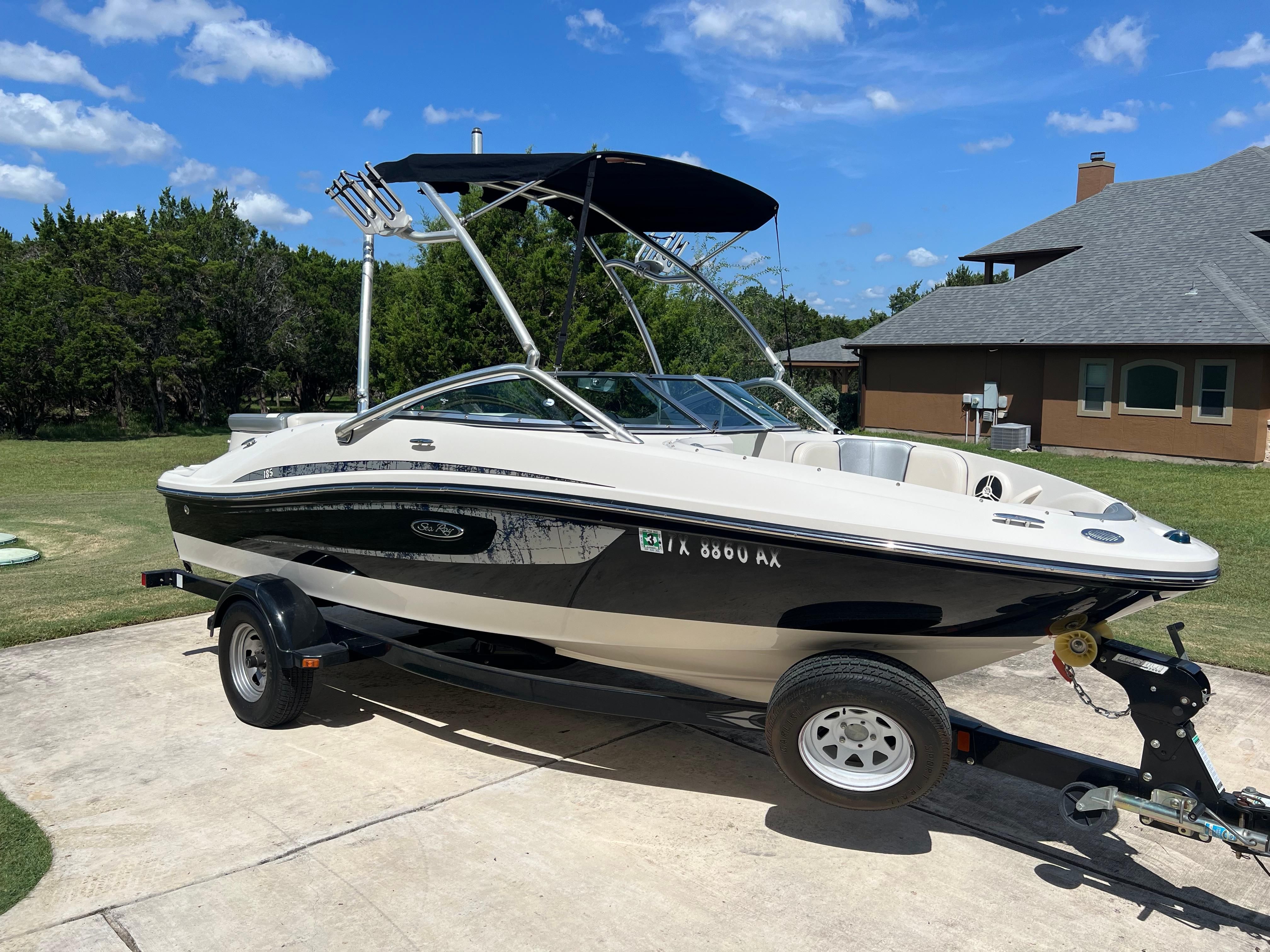 2009 Sea Ray 185 - 12