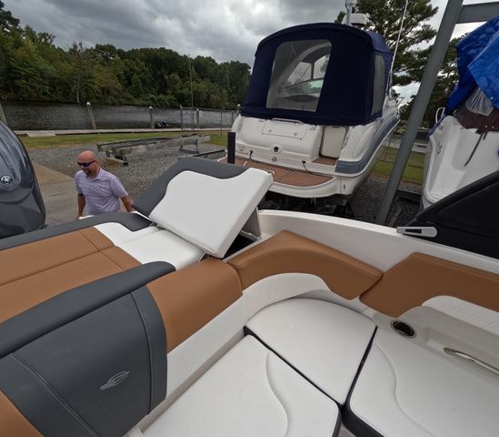 2026 Chaparral 23 SSi OB In stock Trailer included - 13