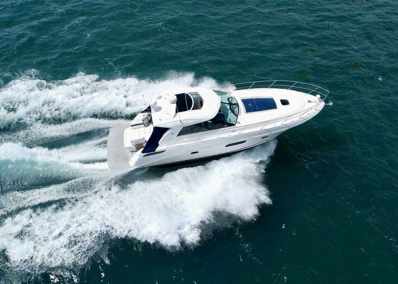 2010 Sea Ray 450 Sundancer - Image 8
