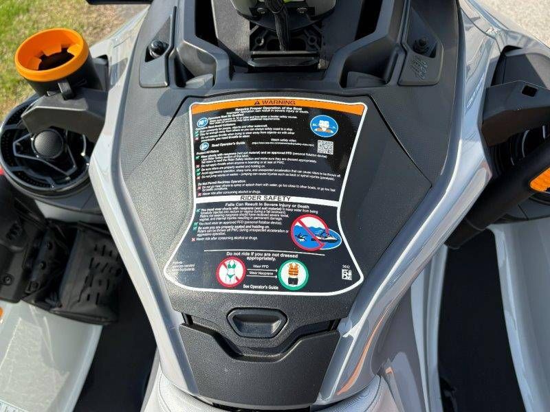 2026 Sea-Doo FishPro Trophy 170 w/ Sound - 22