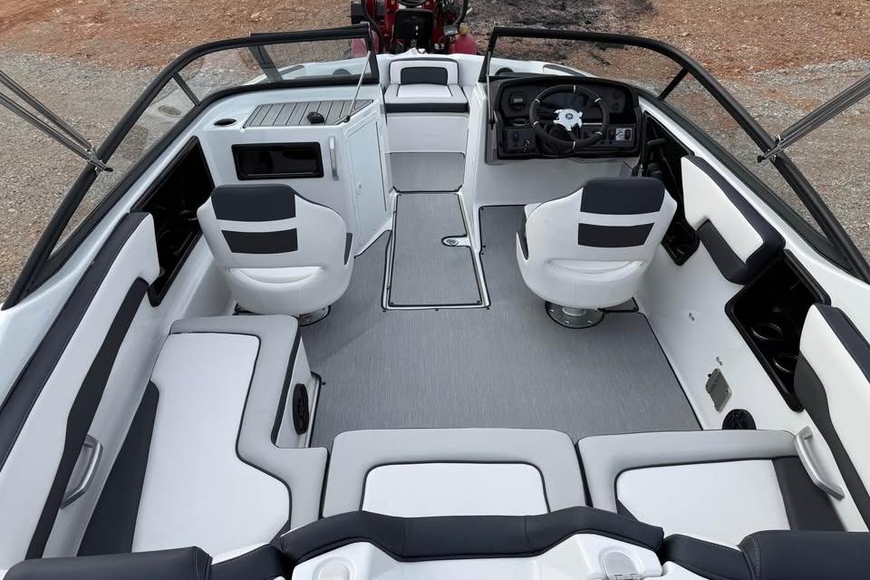 2026 Yamaha Boats SX195 interior with modern seating and sleek design.