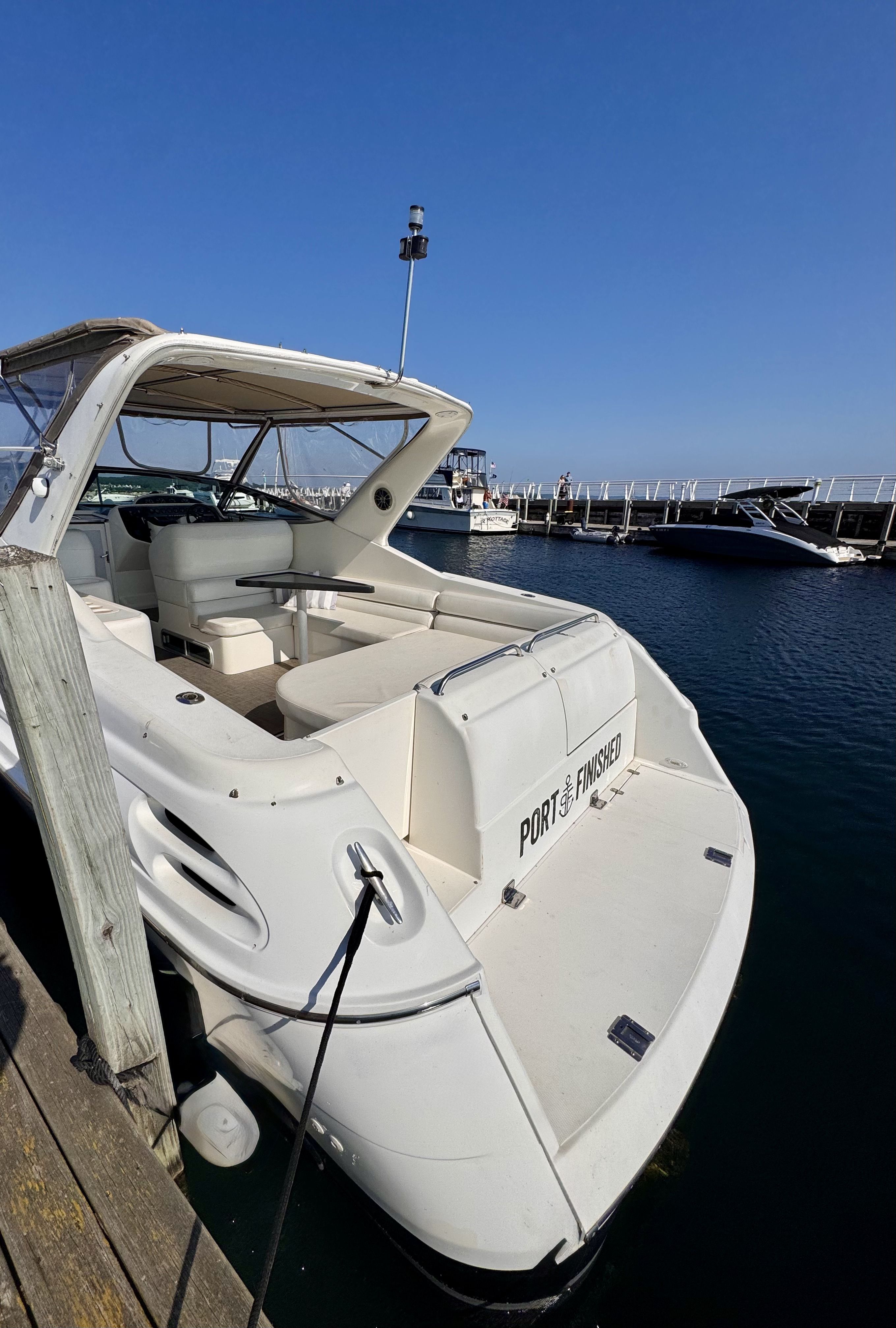 1996 Wellcraft 45 Excalibur - 12