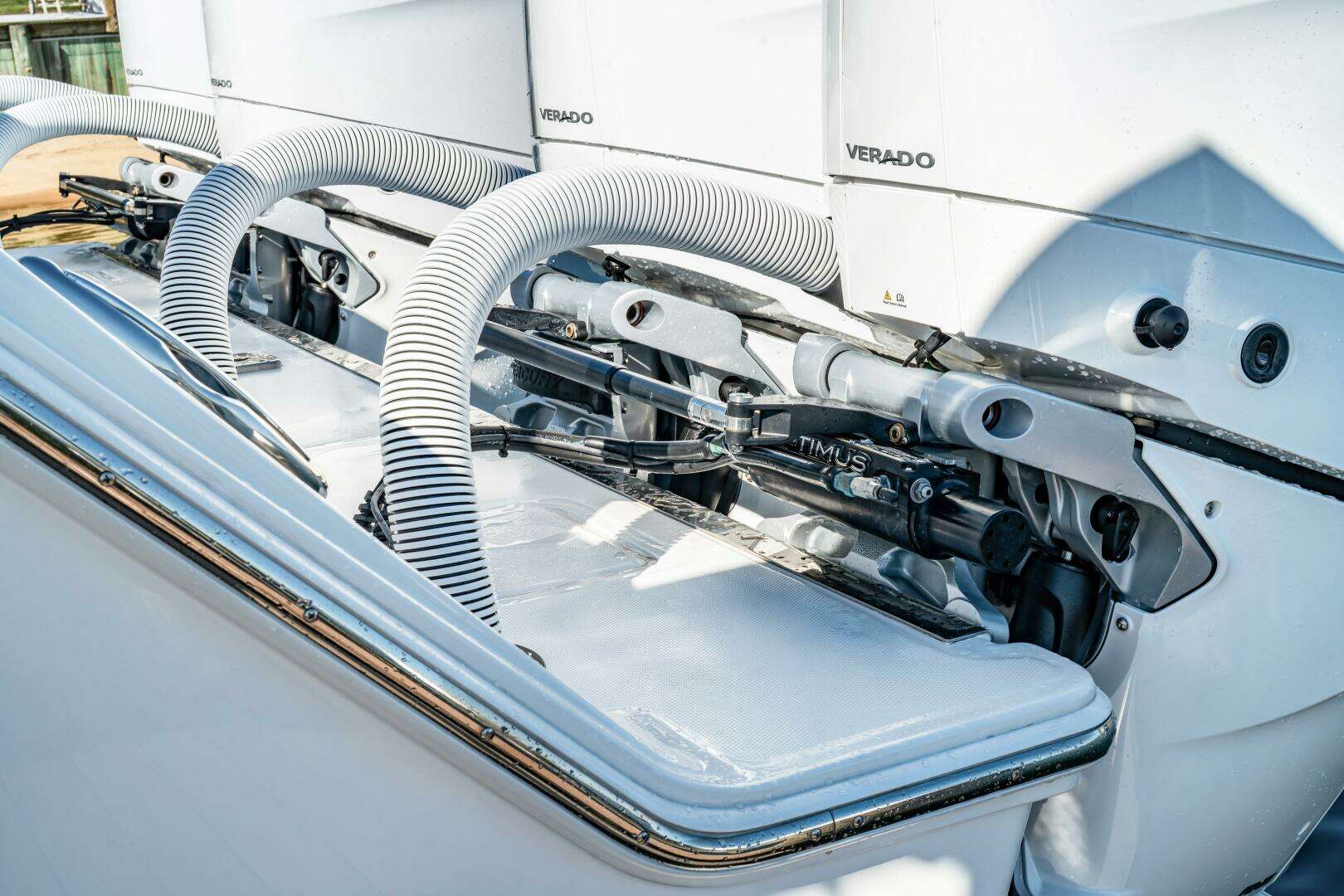 2025 Front Runner 43 Catamaran - Image 18