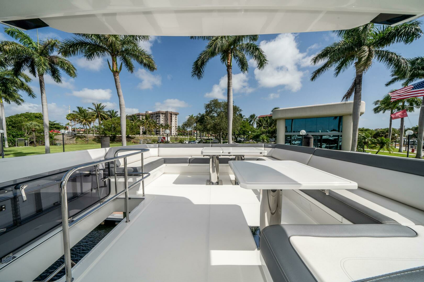 2019 Galeon 640 FLY - Image 44