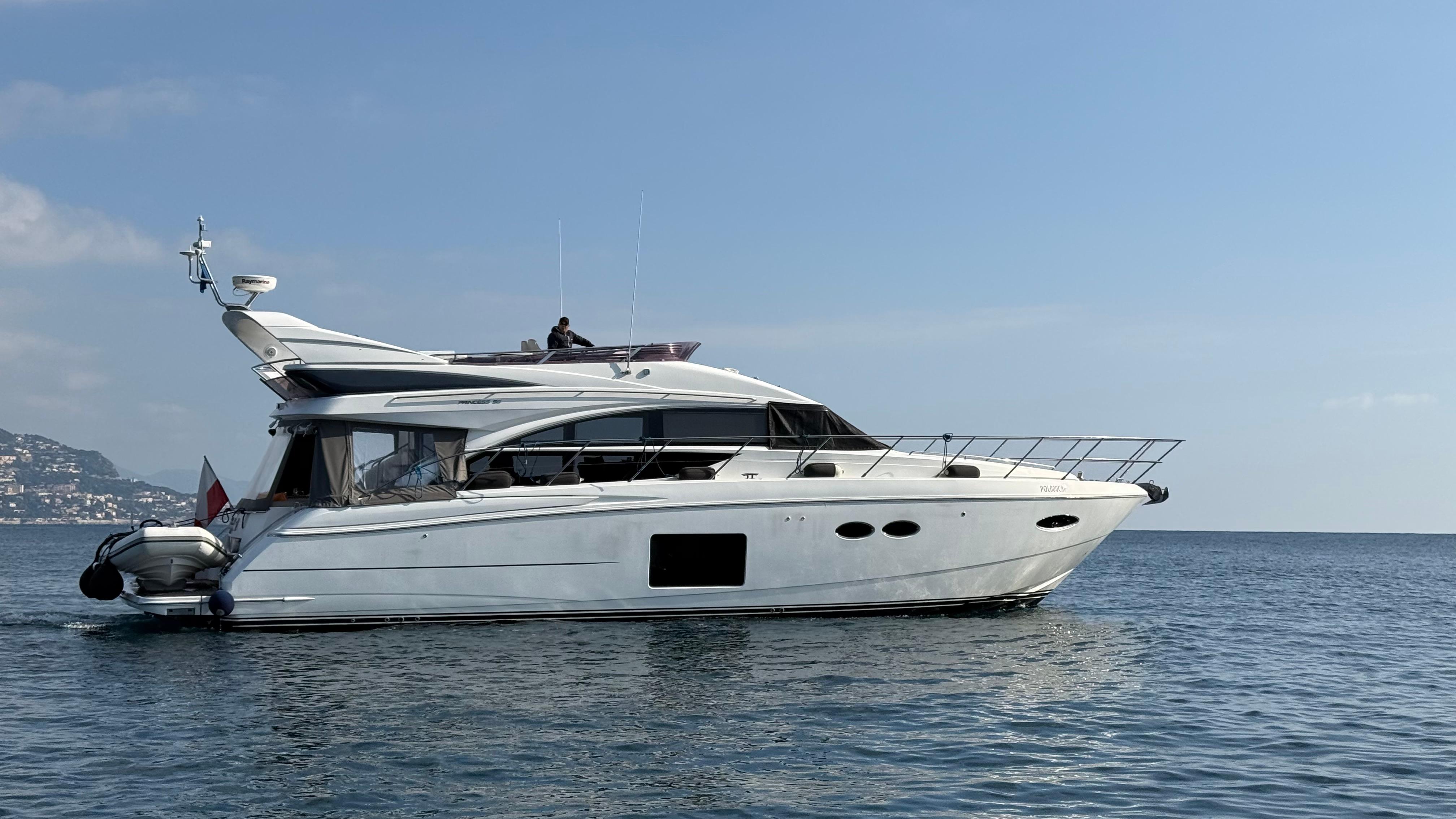 2016 Princess 56