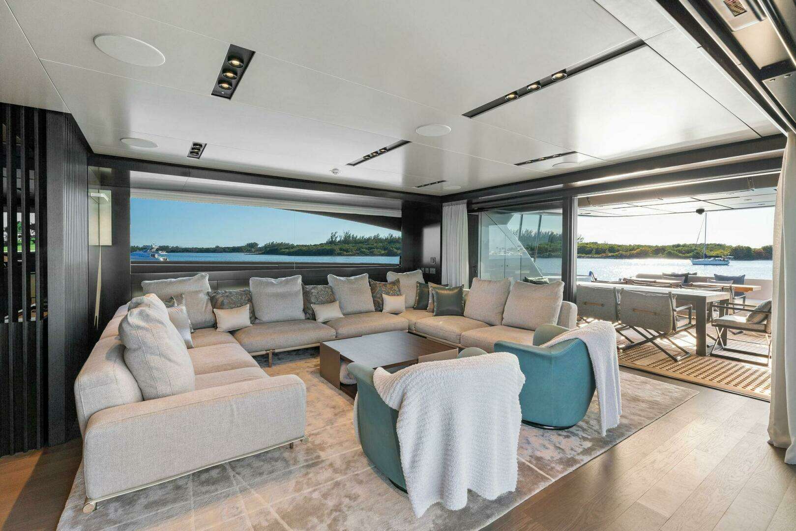 2023 Pershing GTX Motoryacht - Image 57