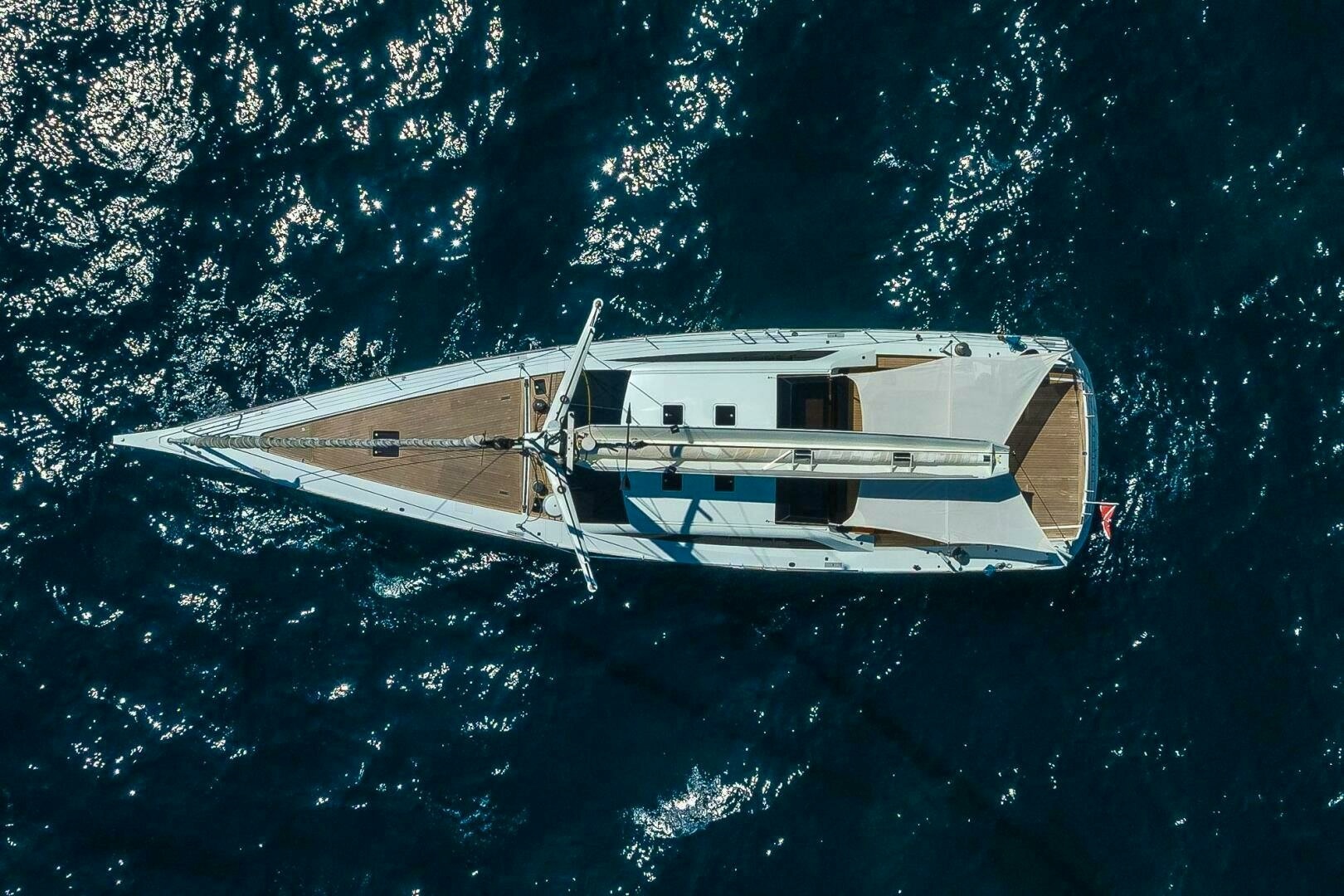 2014 Cyrus Yachts Custom - Image 12