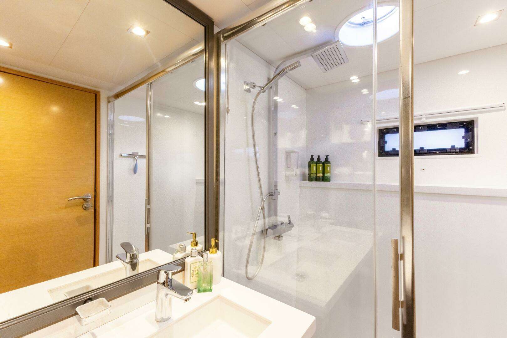 2017 Fountaine Pajot Victoria 67 - Image 47