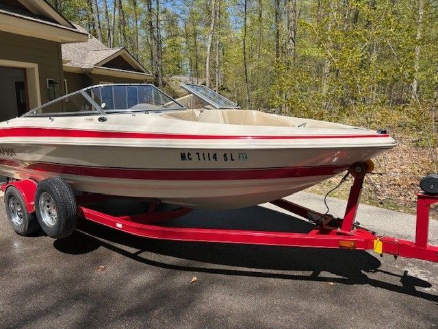 2003 Larson LXi 190 - 2