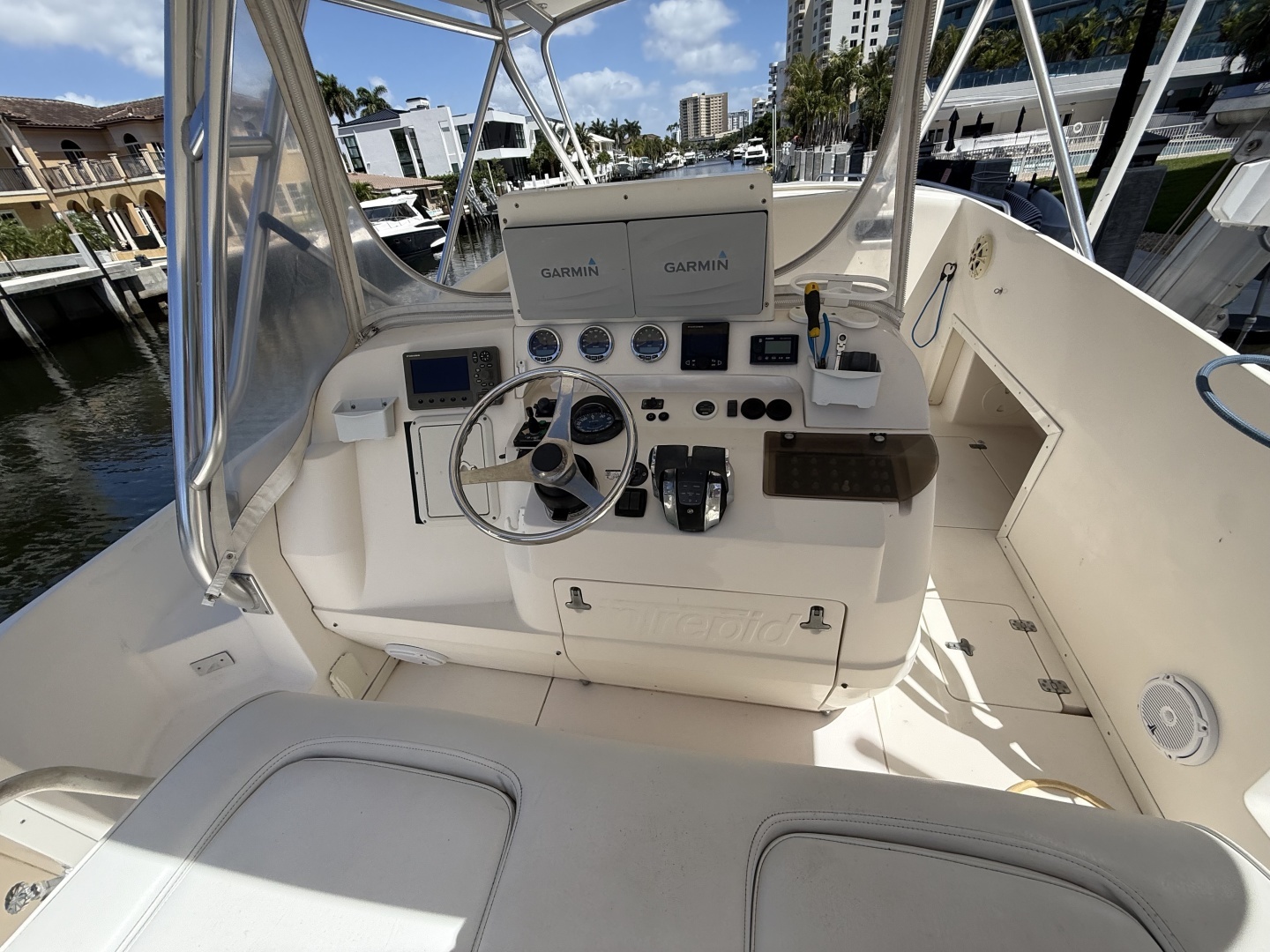 2001 Intrepid — - Image 9