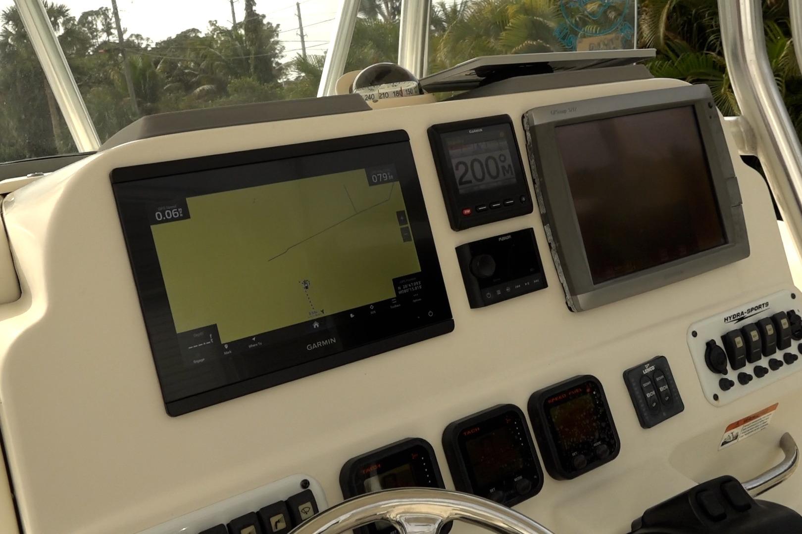 2008 Hydra-Sports Vector 2900 CC dashboard with navigation and control systems.