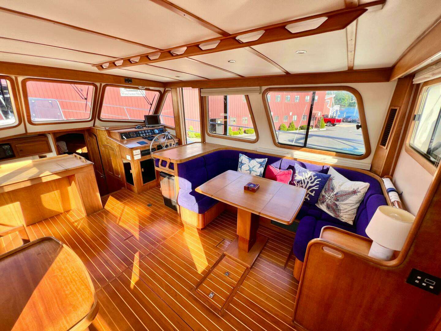 2001 Sabre Sabreline 47 - Image 14