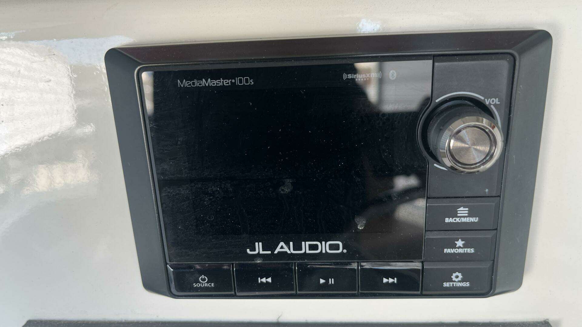 1990 Ocean Master 31 - Image 21