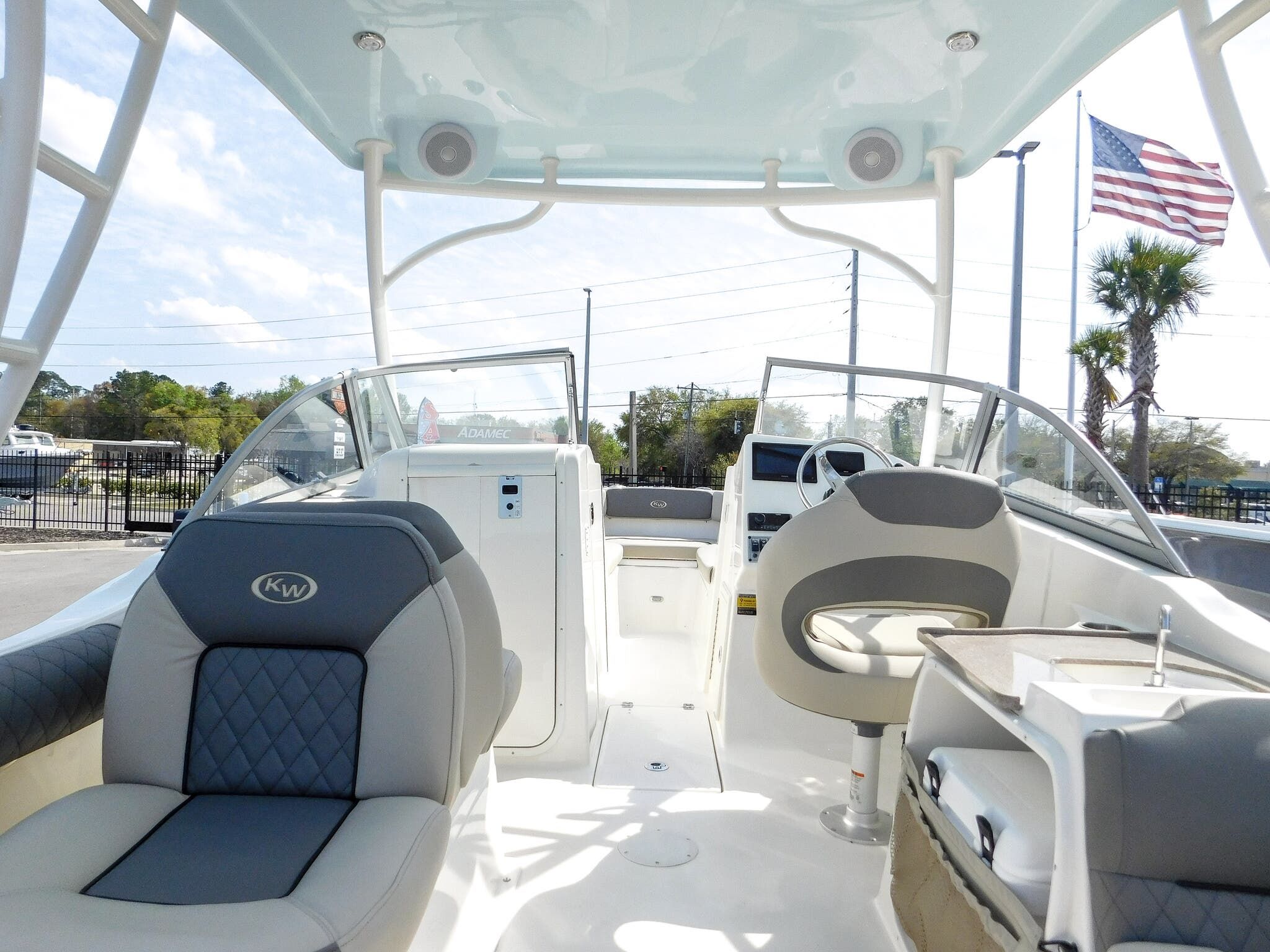 2025 Key West Dual Console 239DFS - 17