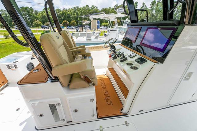 2025 Sea Pro 322 Offshore - 17