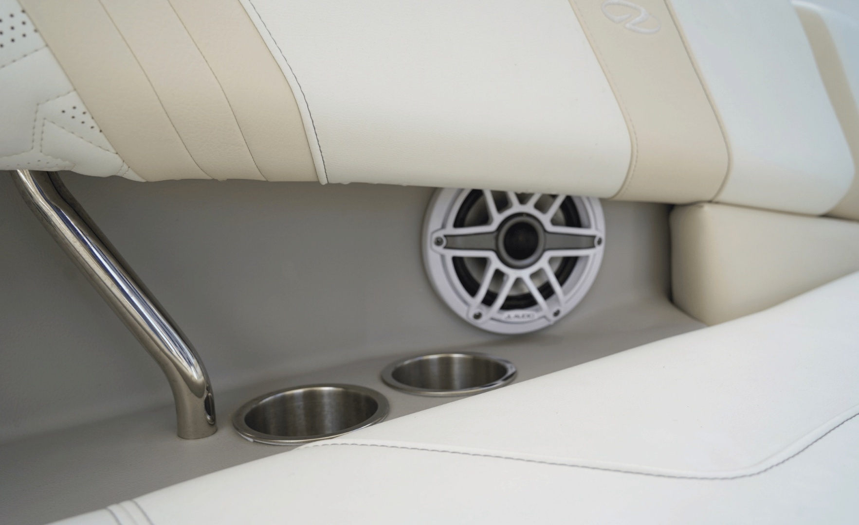 2024 Regal LX9 - Image 35