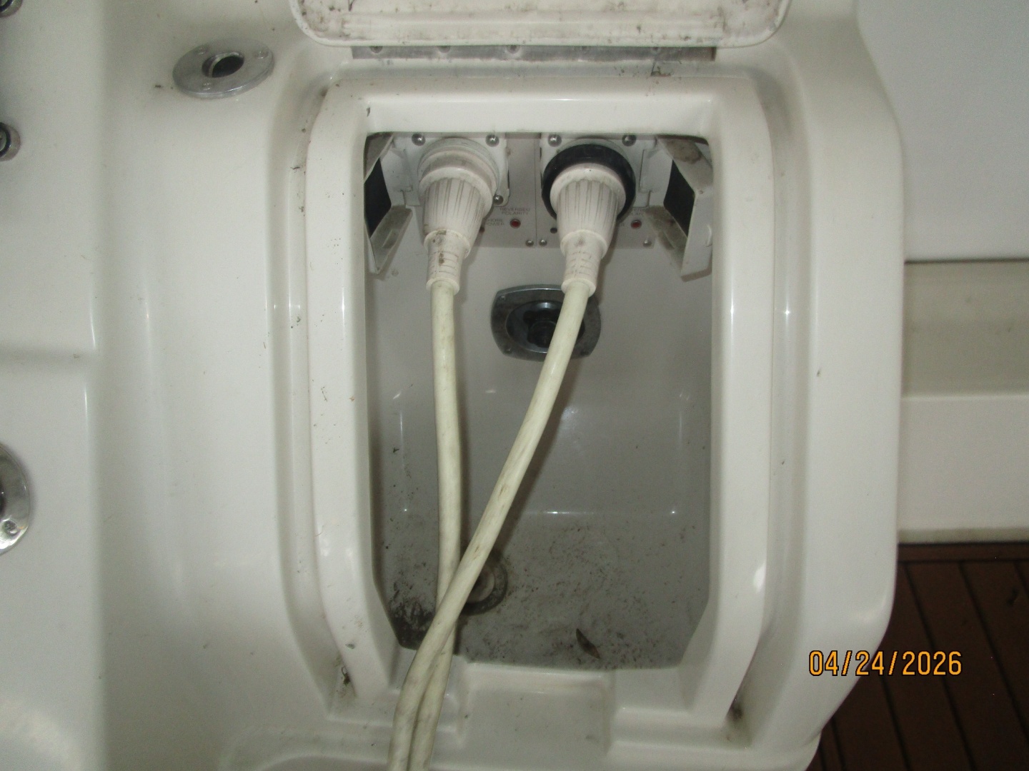 2000 Regal 3260 - Image 20