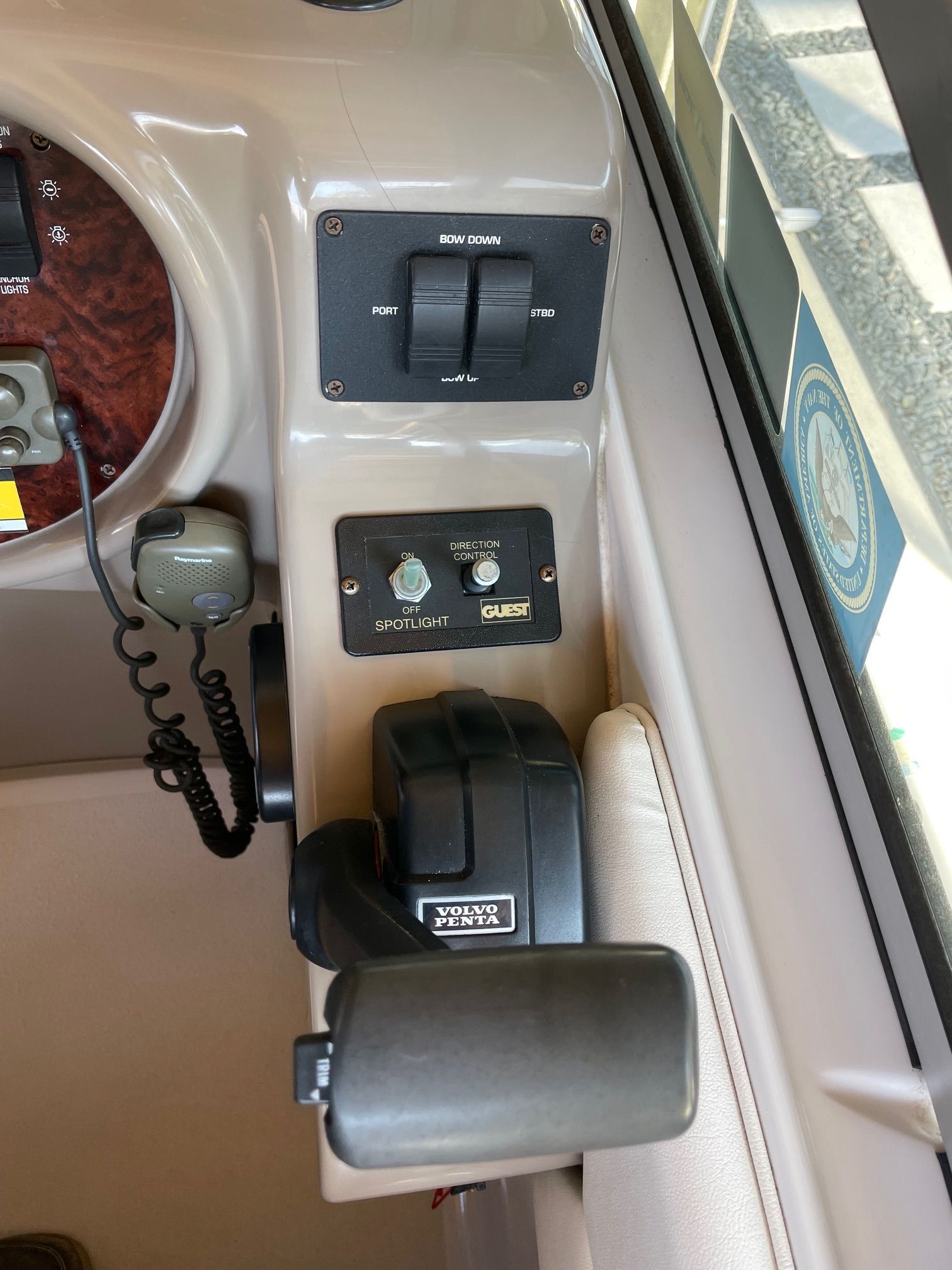 2004 Four Winns 248 Vista - 18