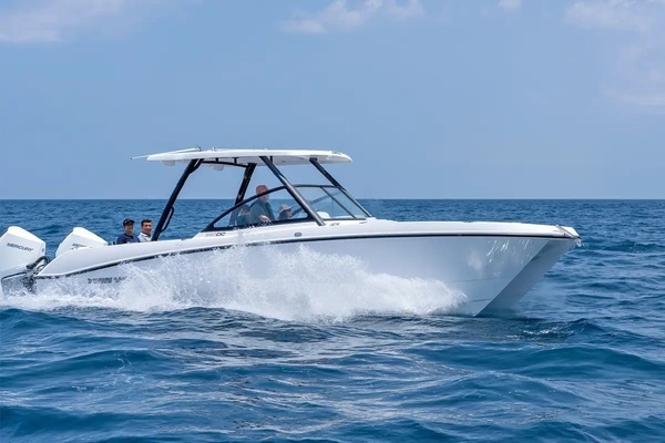 2026 Twin Vee 280 GFX2 DC