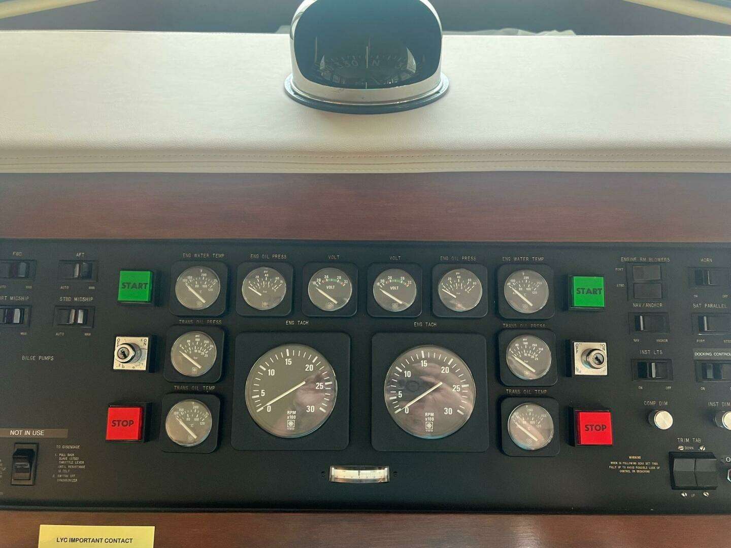 1988 Hatteras Motor Yacht - Image 50