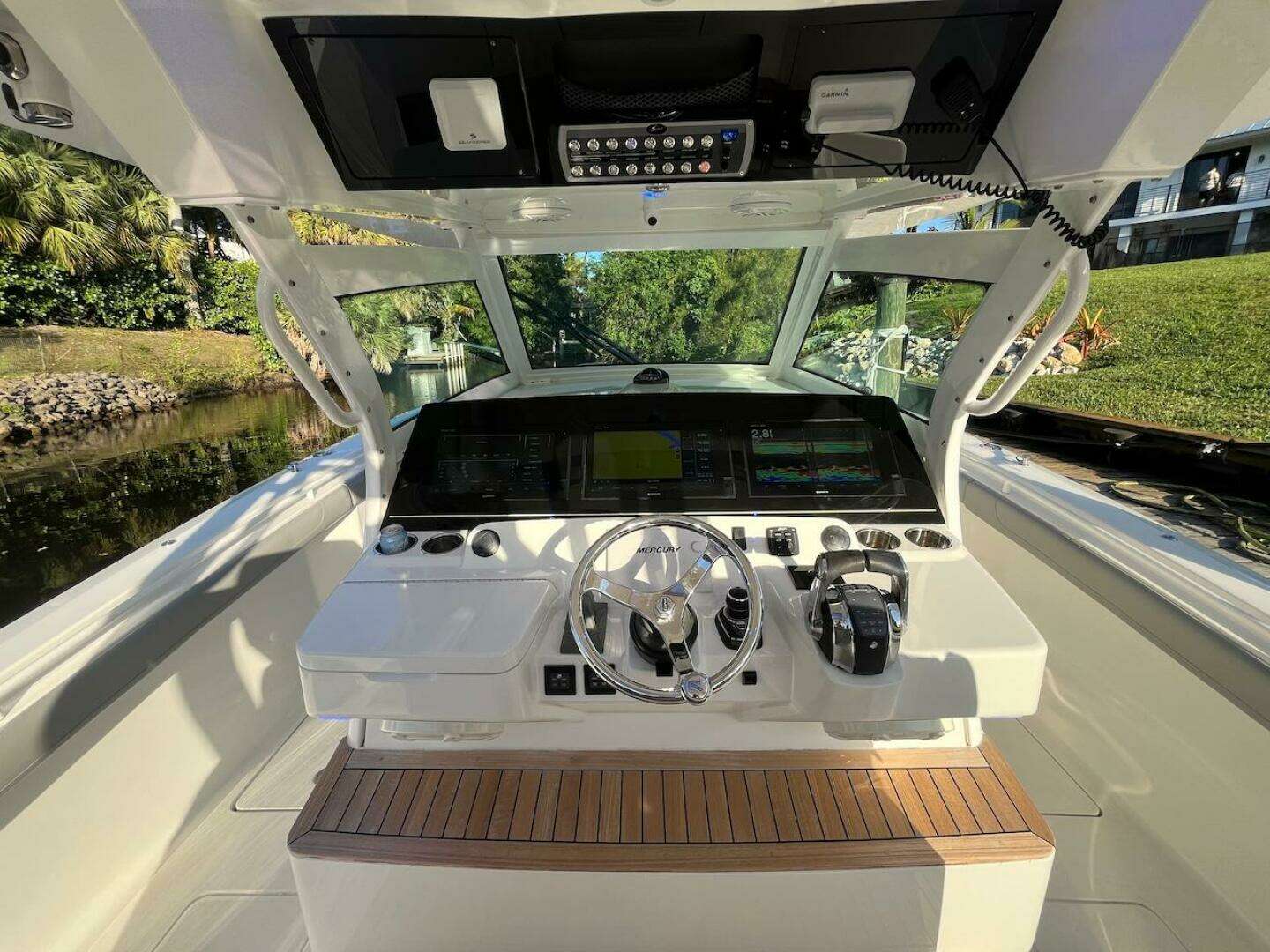 2018 Scout 380 LXF - Image 70