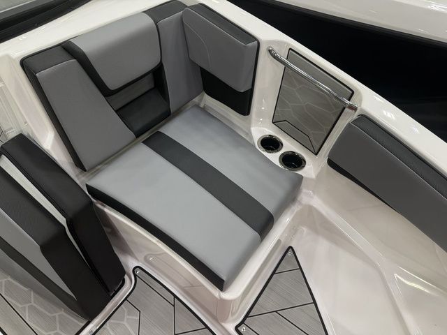 2026 Yamaha Boats 222XE - 19
