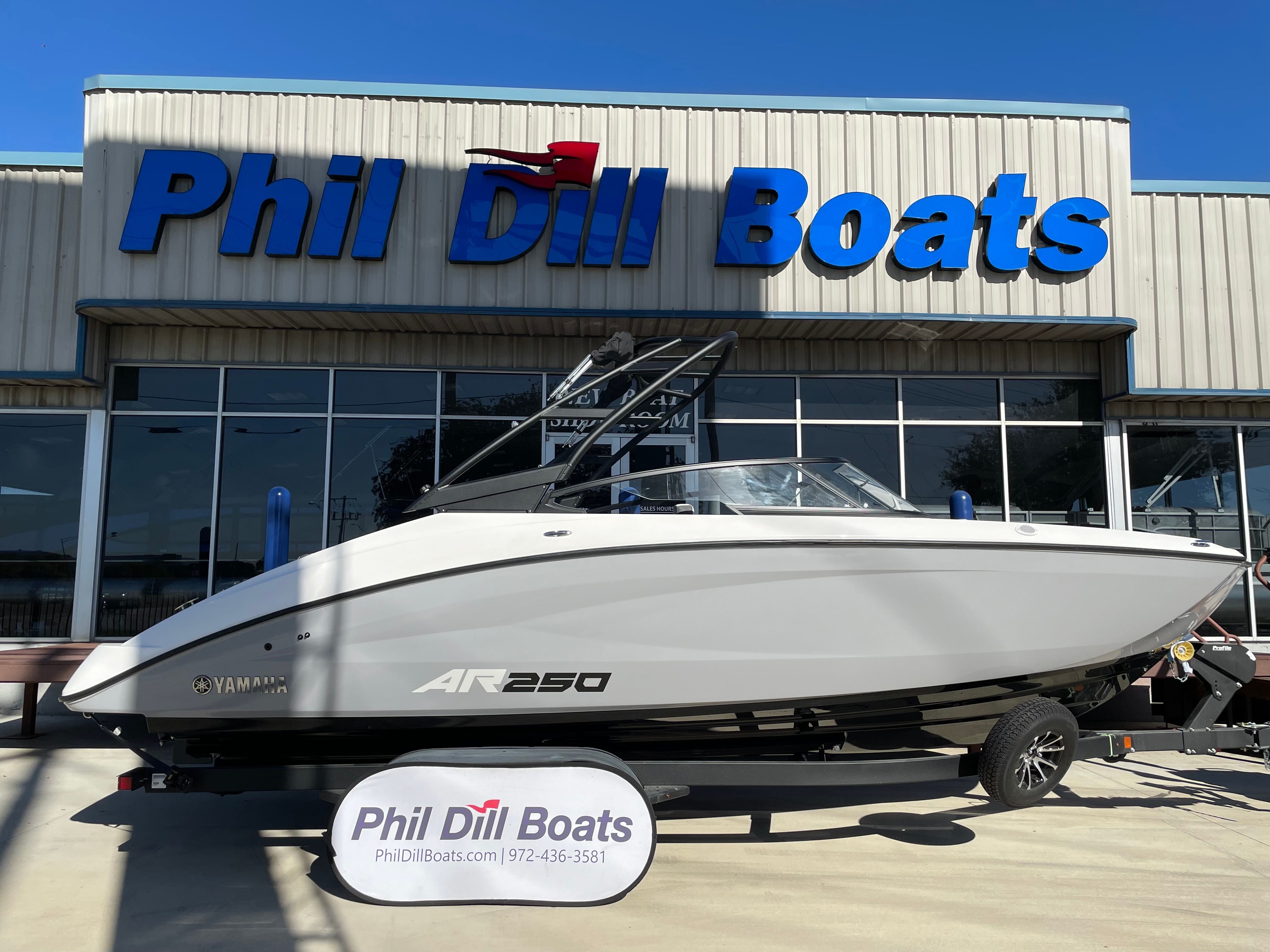 2026 Yamaha Boats AR250