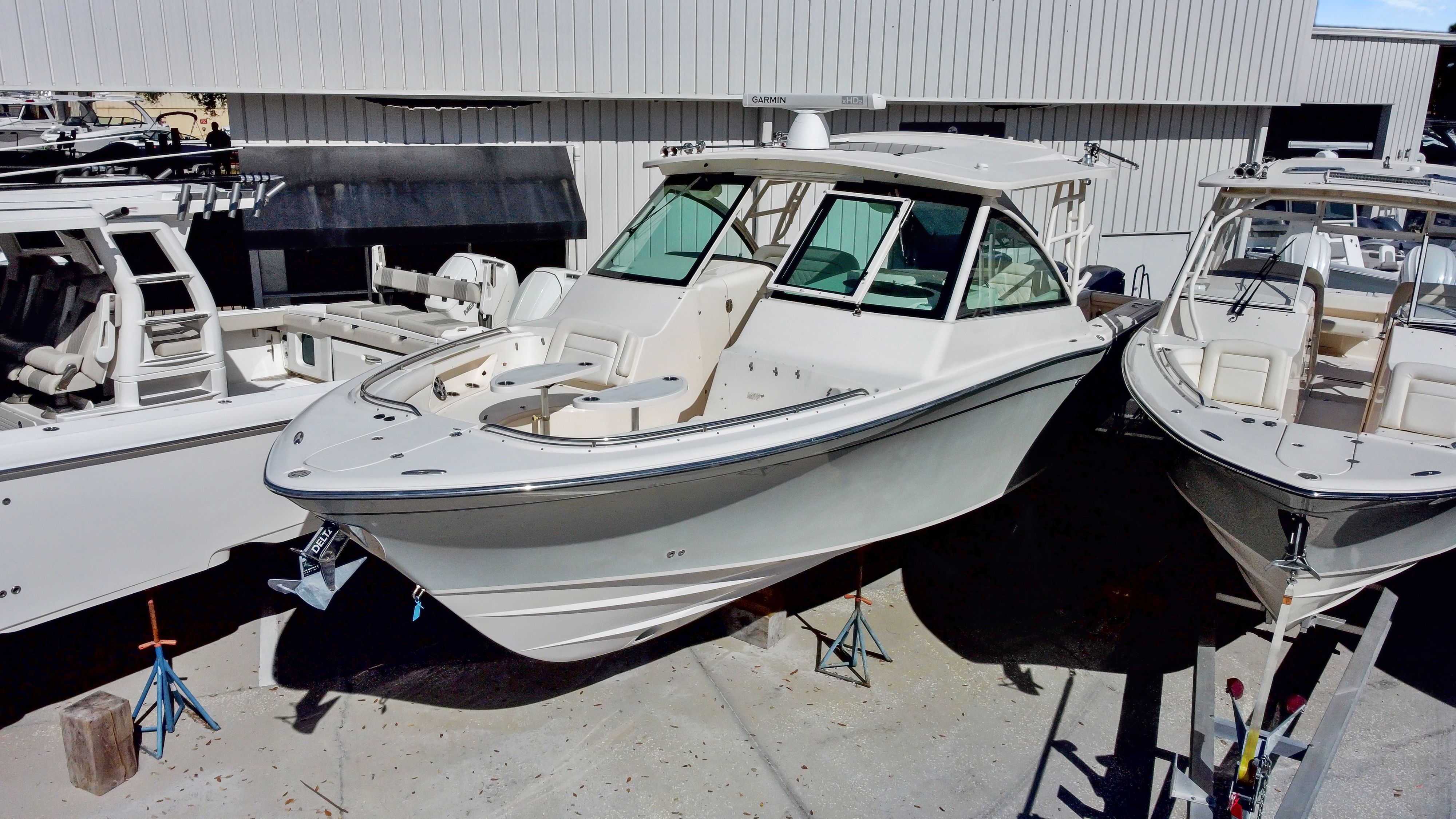 2017 Grady-White Freedom 375