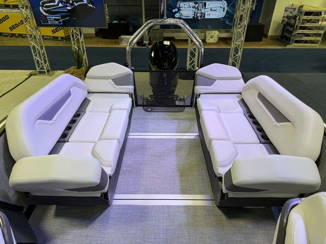 2026 Flamingo Rove 24' - 26