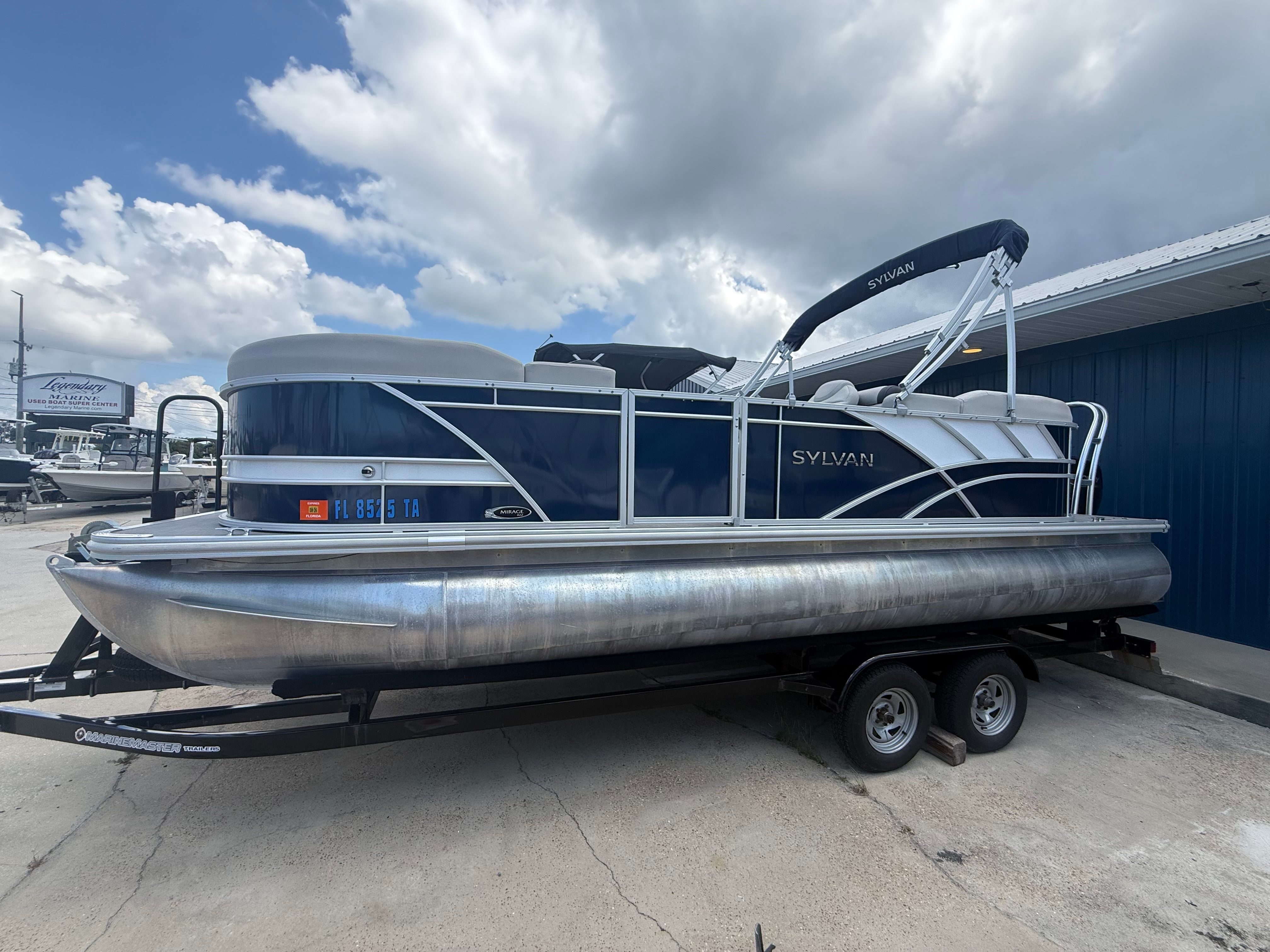 2020 Sylvan Mirage 822 LZ