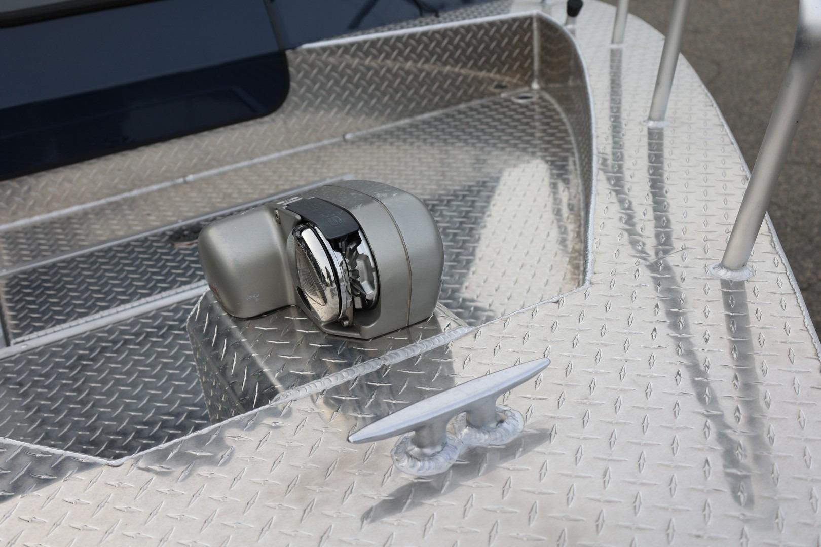 Deck of 2026 Thunder Jet 24 Alexis Pro with winch and cleat.