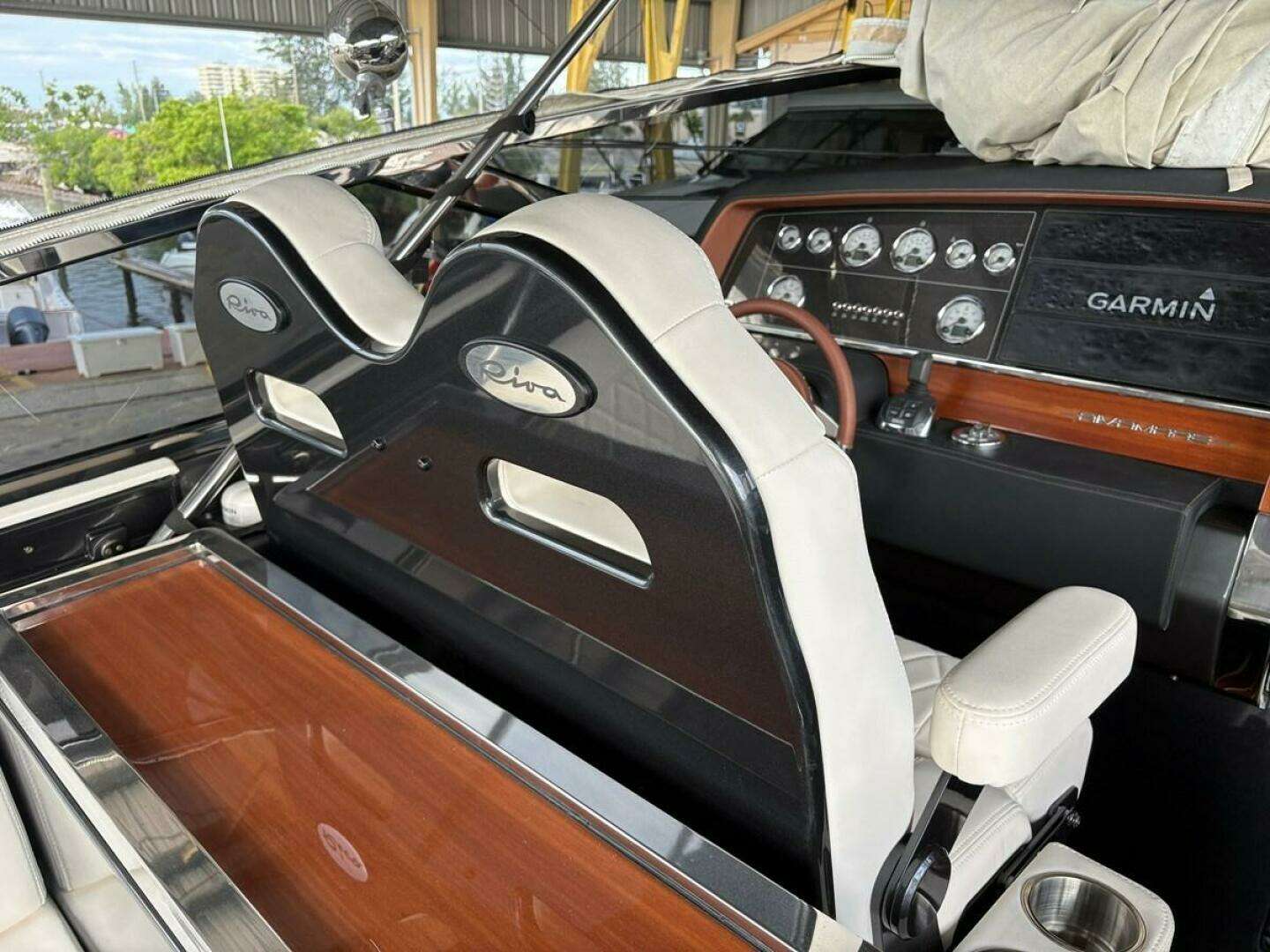 2017 Riva Rivamare - Image 12