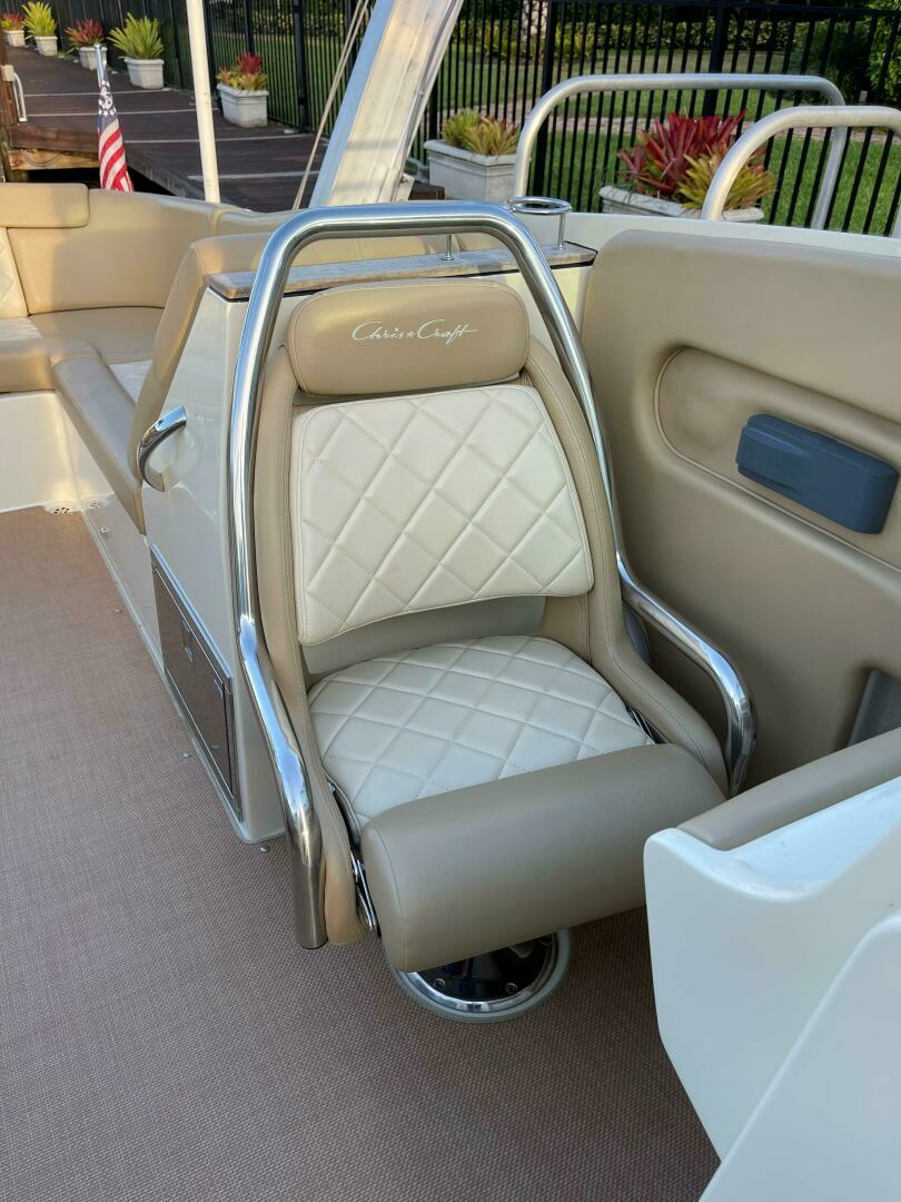 2015 Chris-Craft Launch 32RJ - Image 15