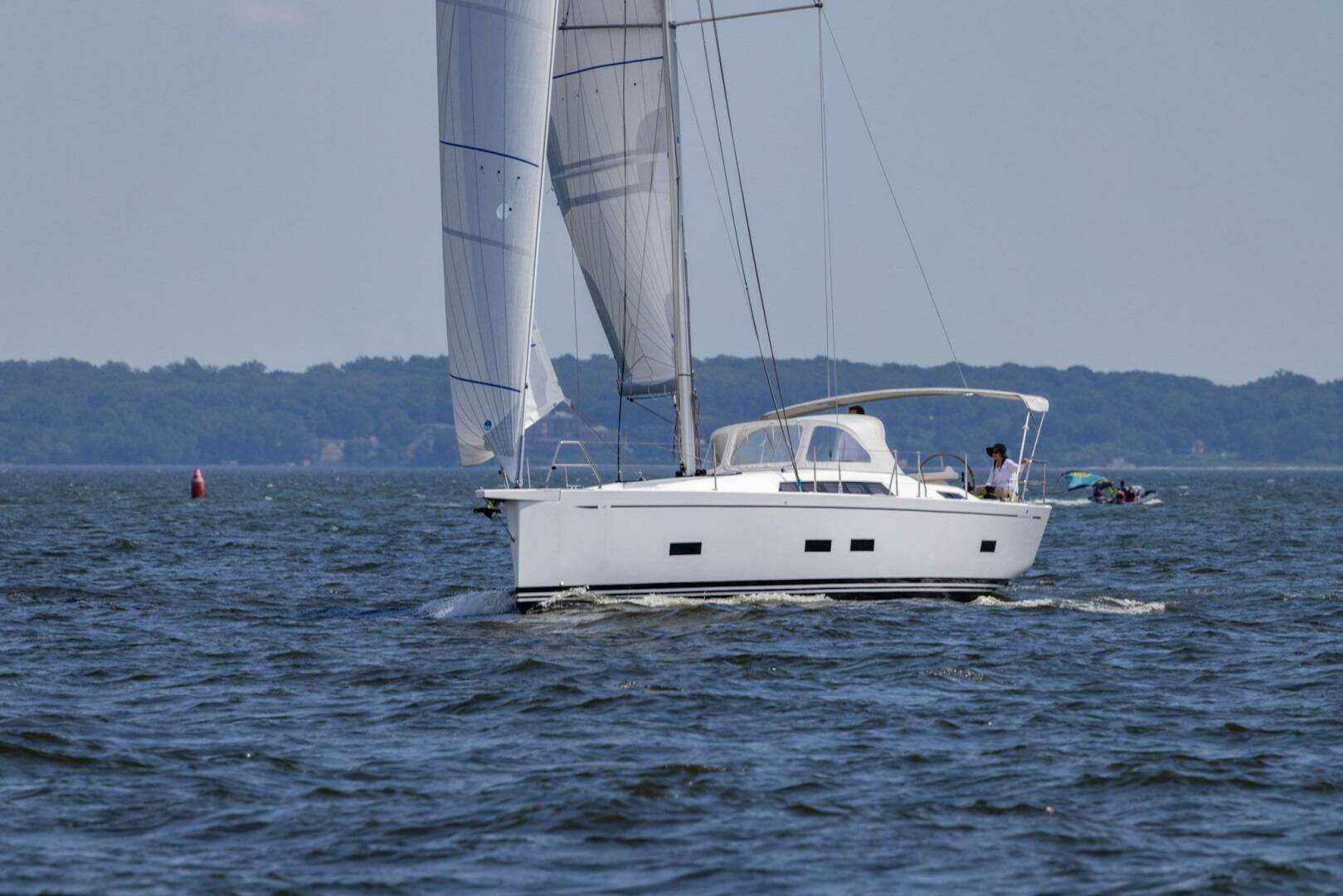 2026 Grand Soleil 42 Long Cruise - Image 7