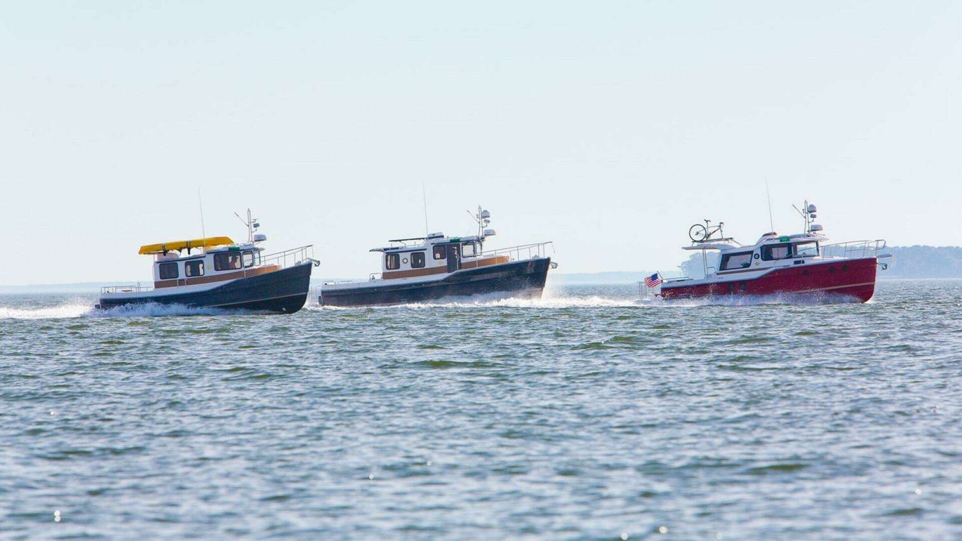2026 Ranger Tugs R-31 Sedan Luxury Edition - Image 15