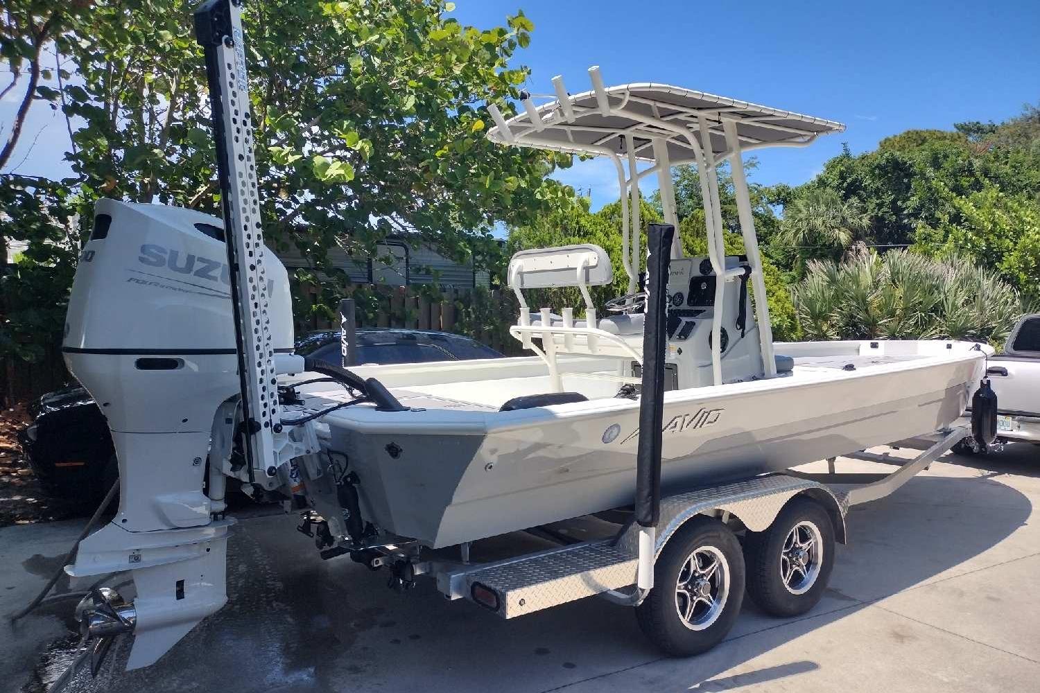 2022 Avid 23 FS Magnum