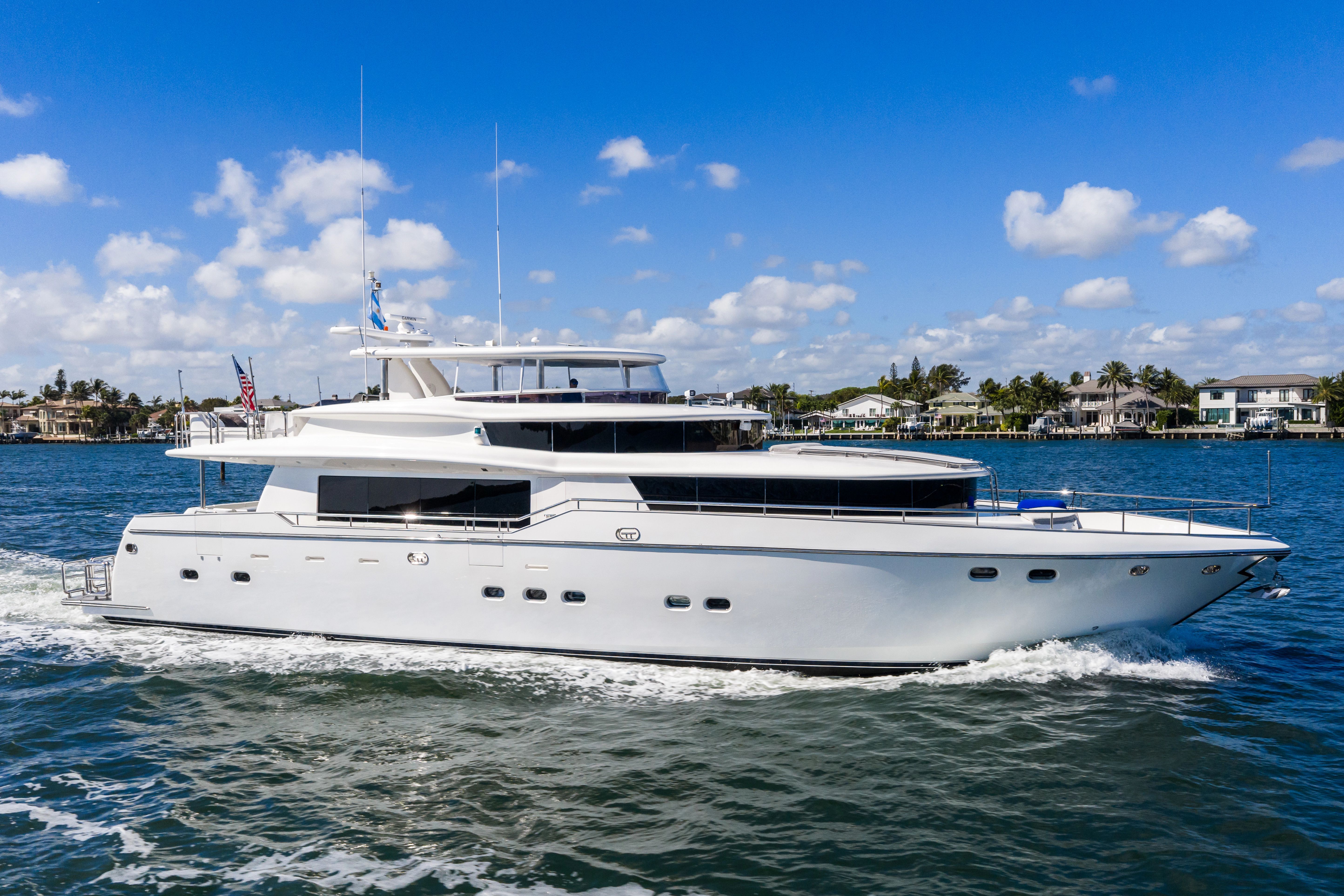 2005 Johnson 87' Motor Yacht