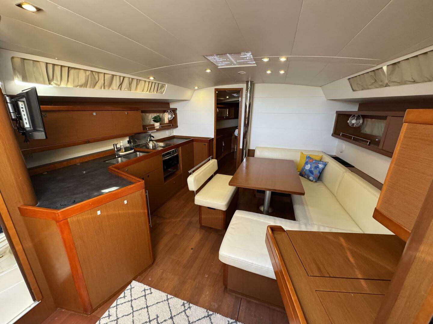 2016 Beneteau Oceanis 45 - Image 42