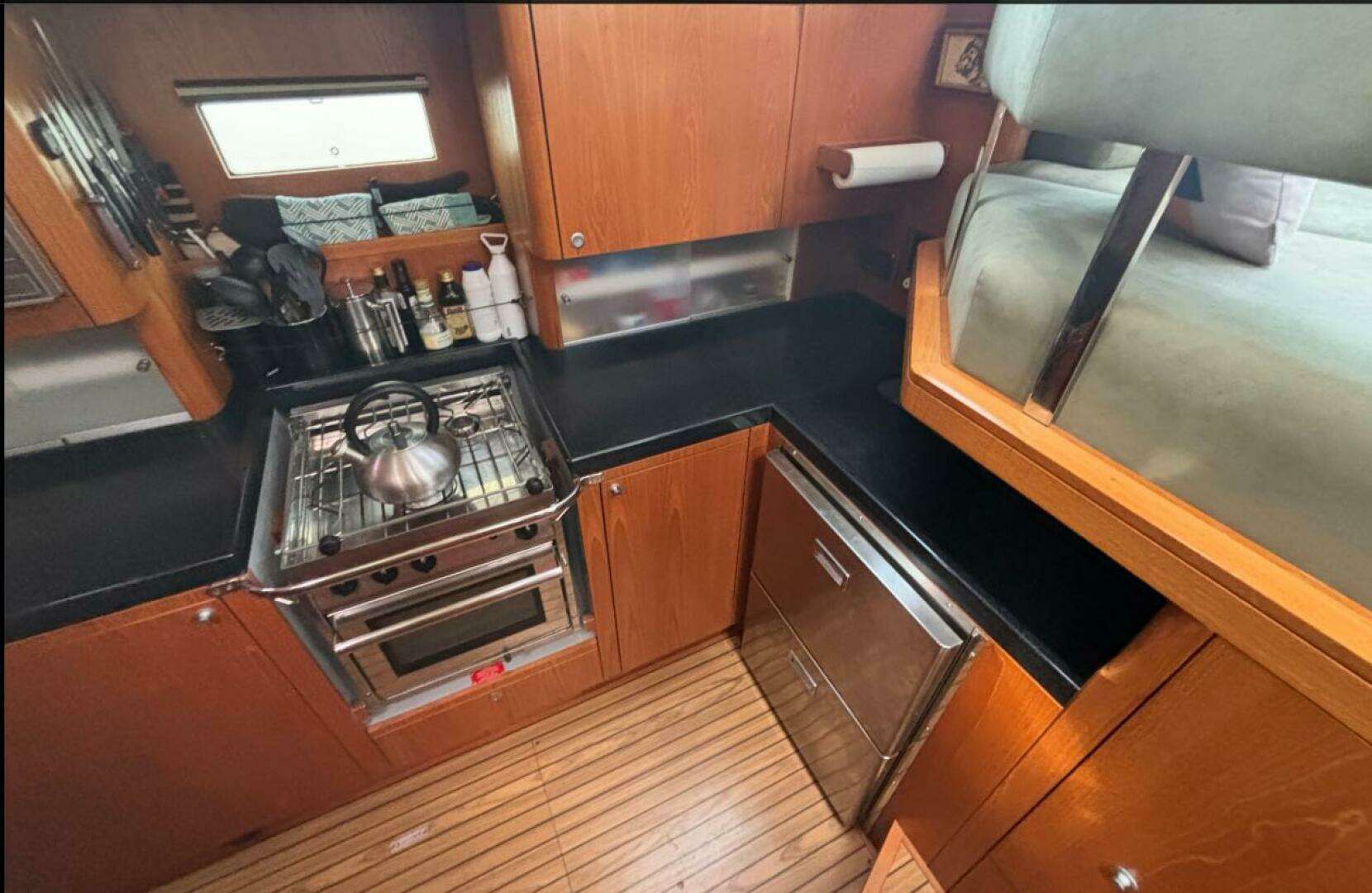 2014 Southerly 535 - Image 32