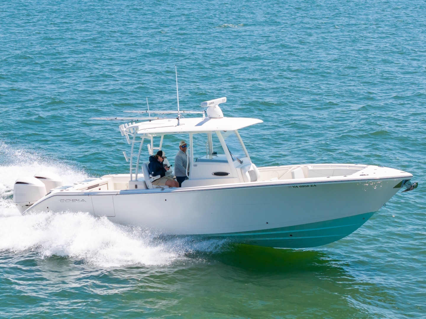 2020 Cobia 320 Center Console - Image 6