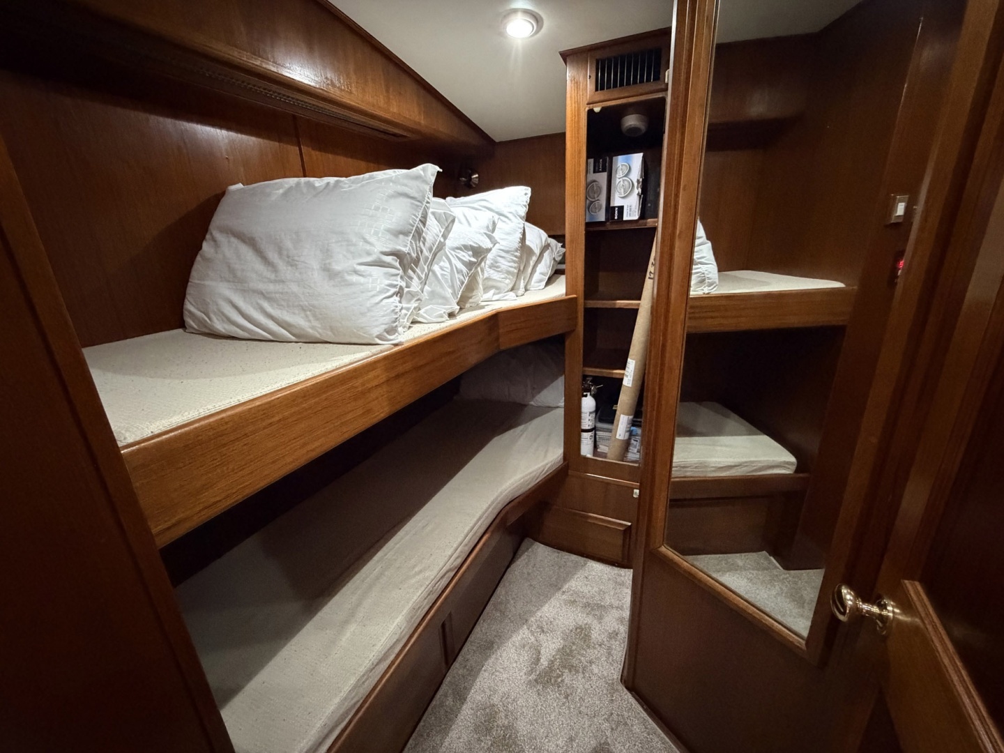 1987 Viking 48 Convertible Sportfish - Image 8